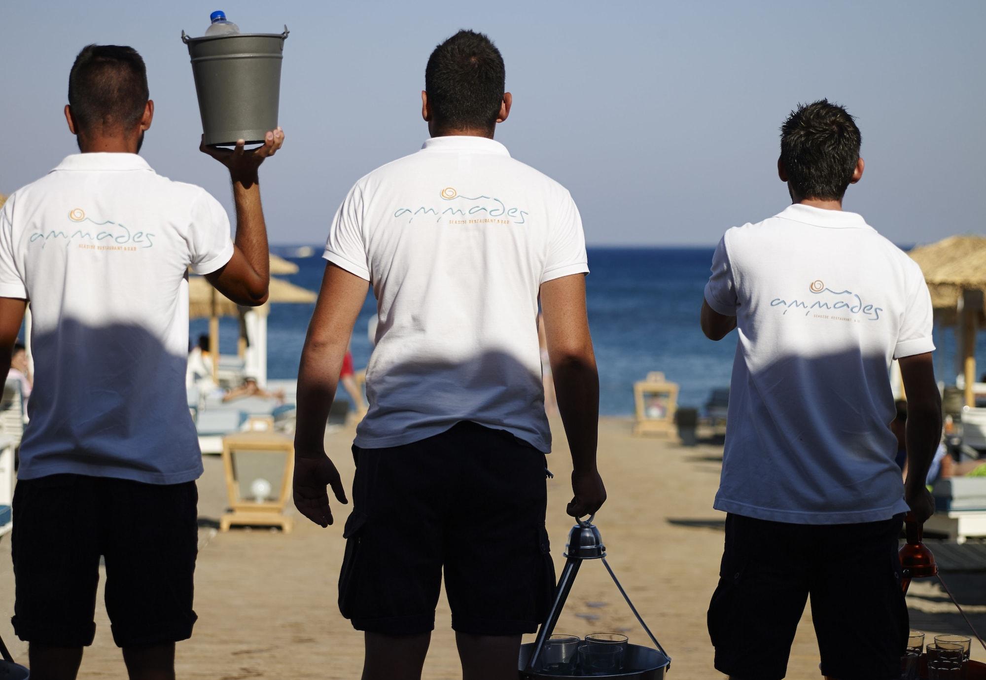 Epsilon Hotel Apartments - photo