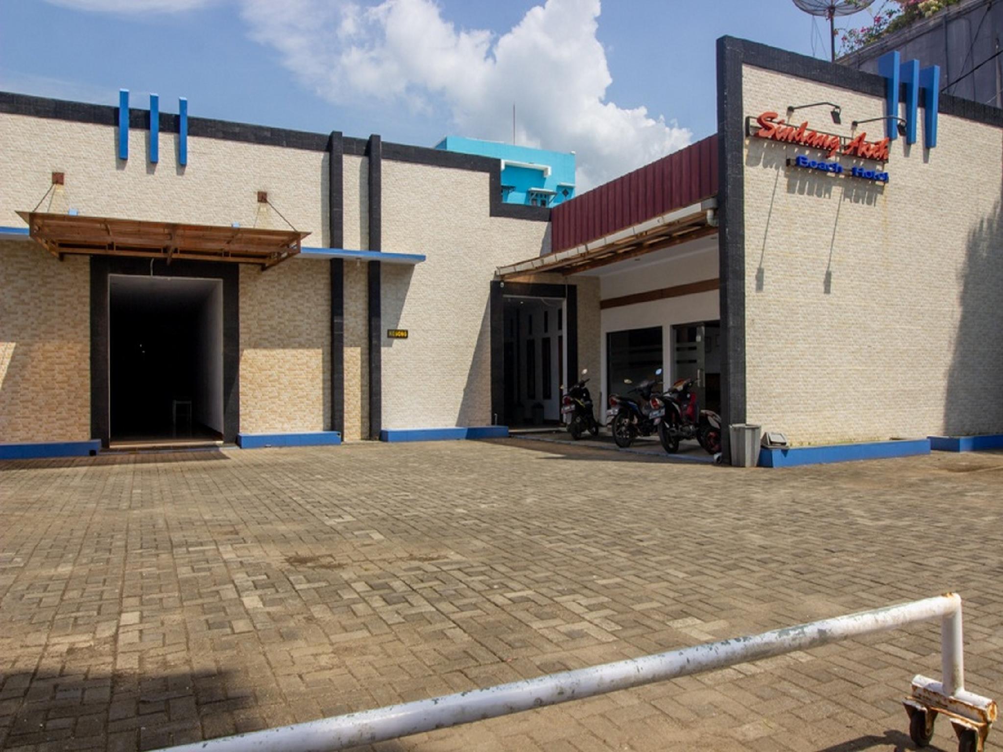 Formerly Reddoorz Near Goa Panggung