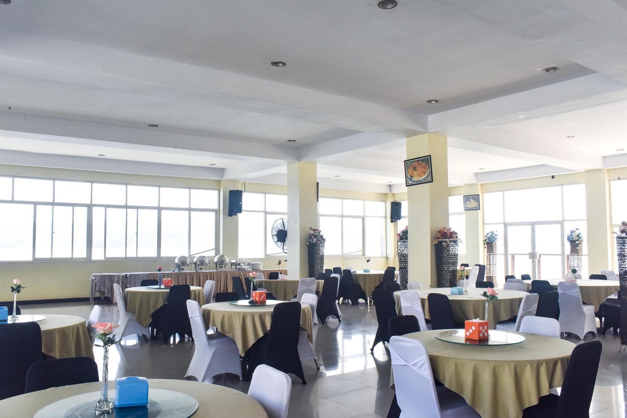 Formerly Reddoorz Plus @ Tirta Kencana Hotel