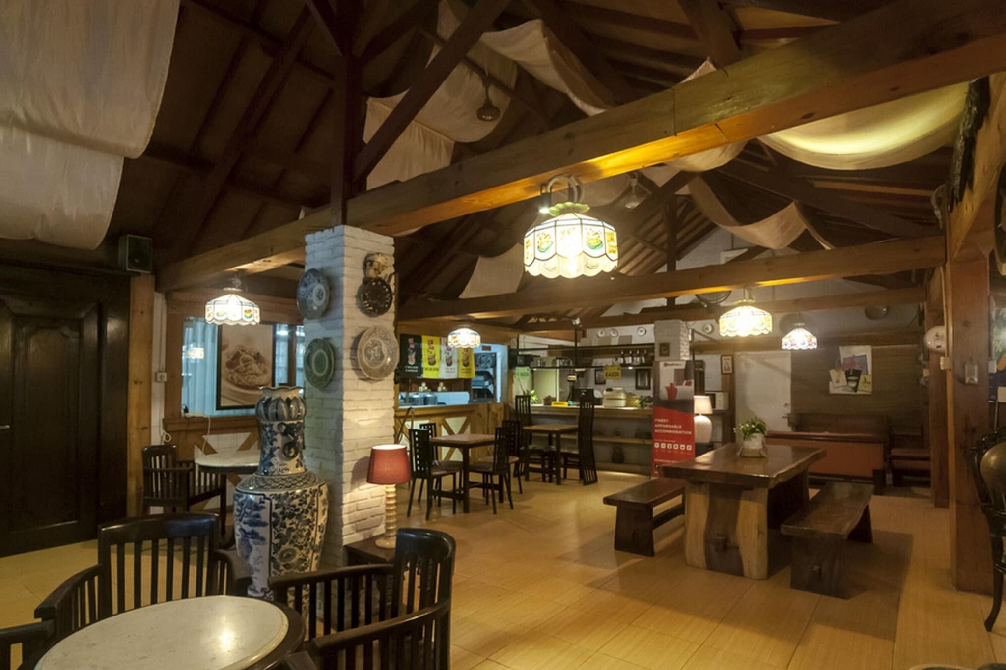 Formerly Reddoorz Syariah Trans Studio Cibubur
