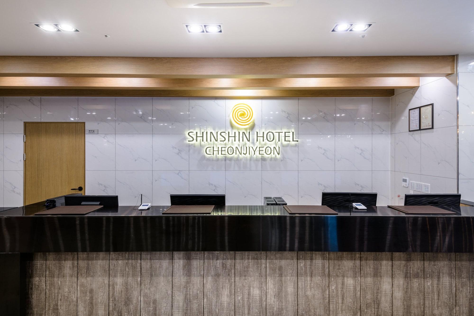 Shinshin Hotel Cheonjiyeon