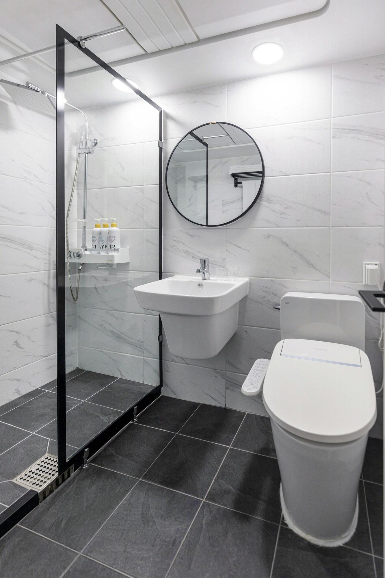 Room 3, Aewol Stay in Jeju Hotel & Resort, Jeju