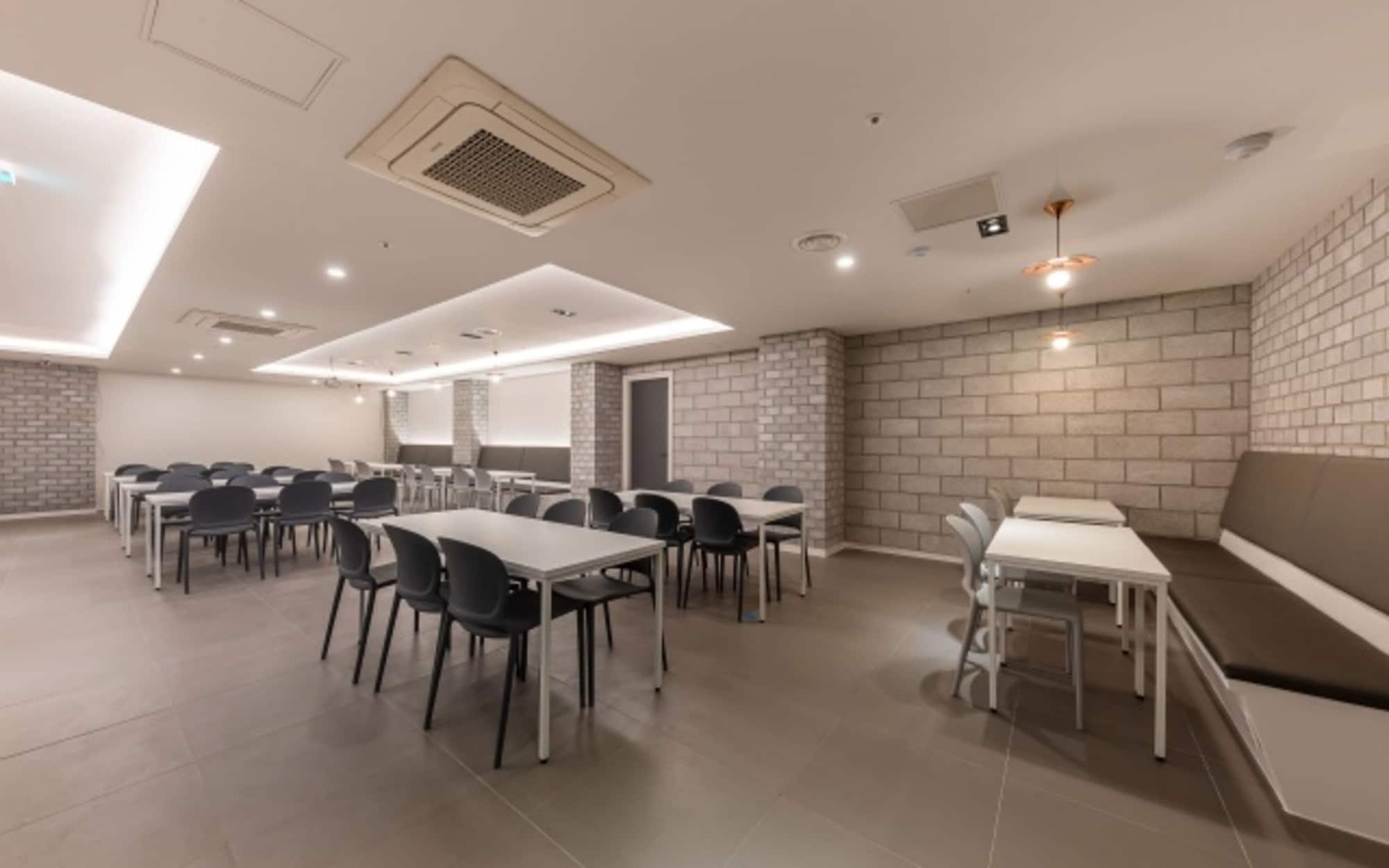 Brown Dot Hotel Cheonan Dongnam