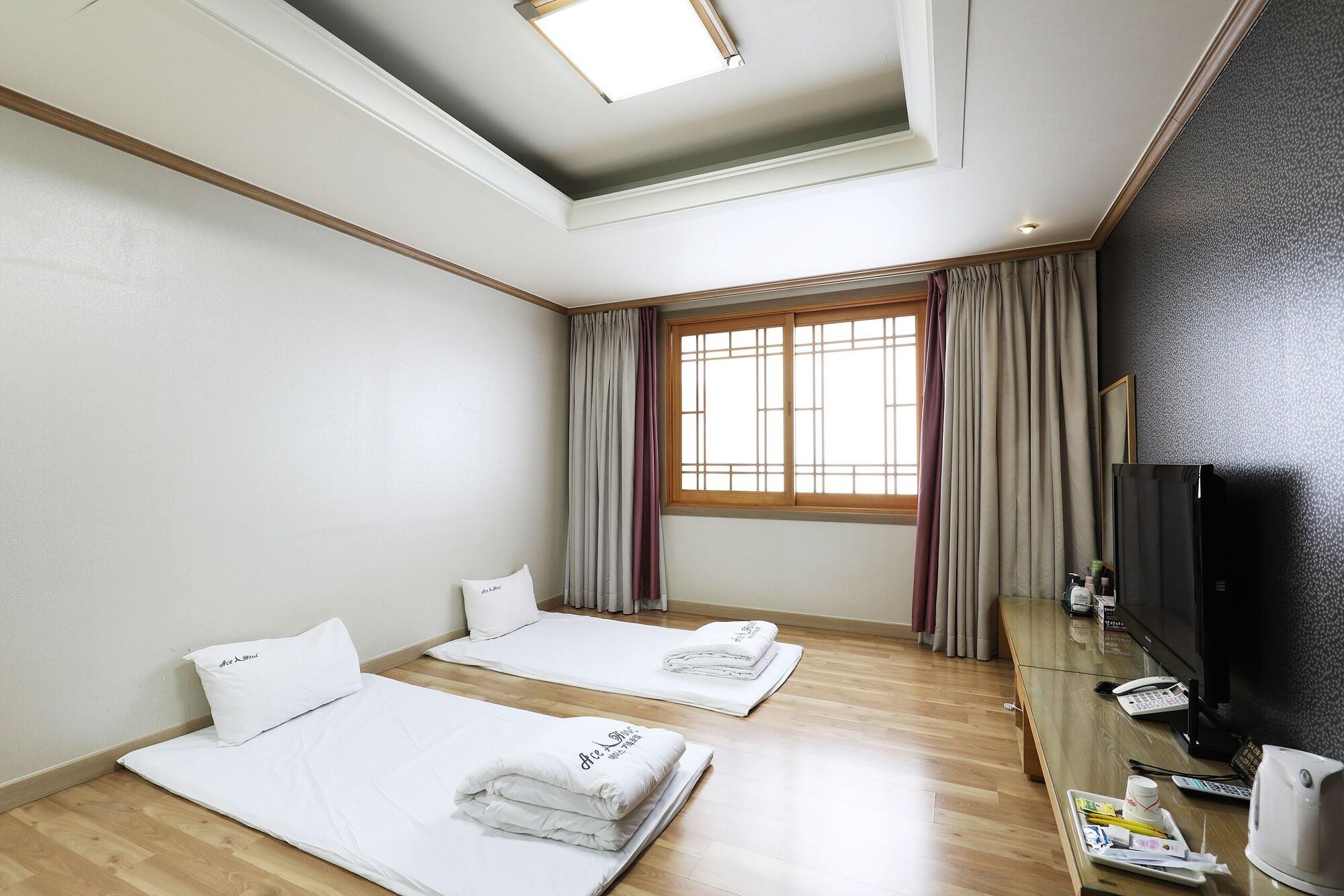 Ace Family Hotel