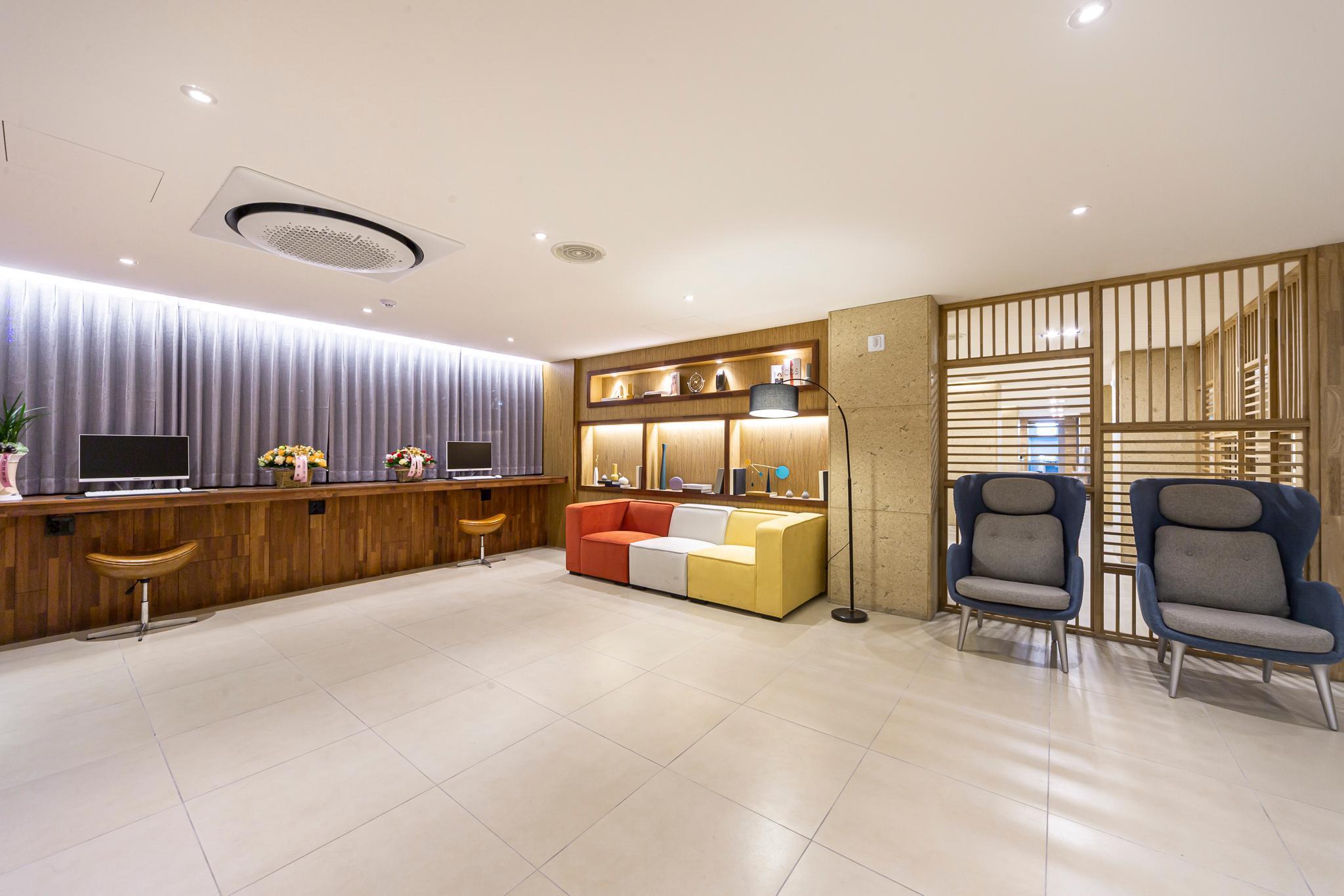 Dongdaegu Station Eastern Hotel