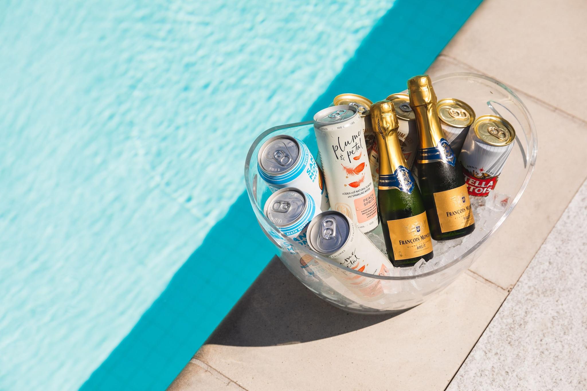 The Godfrey Hotel Hollywood by null