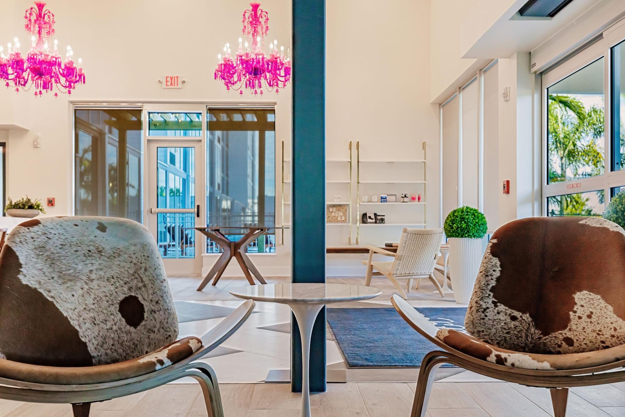 Kompose Hotel Sarasota by null