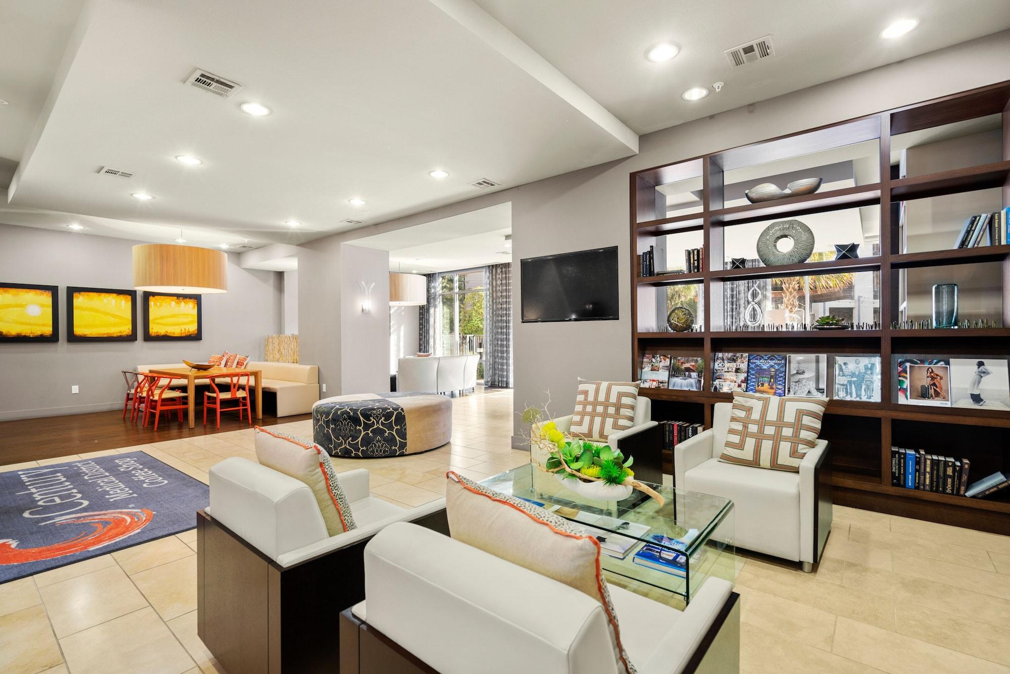 Kasa Dallas Love Field-Medical District Apts