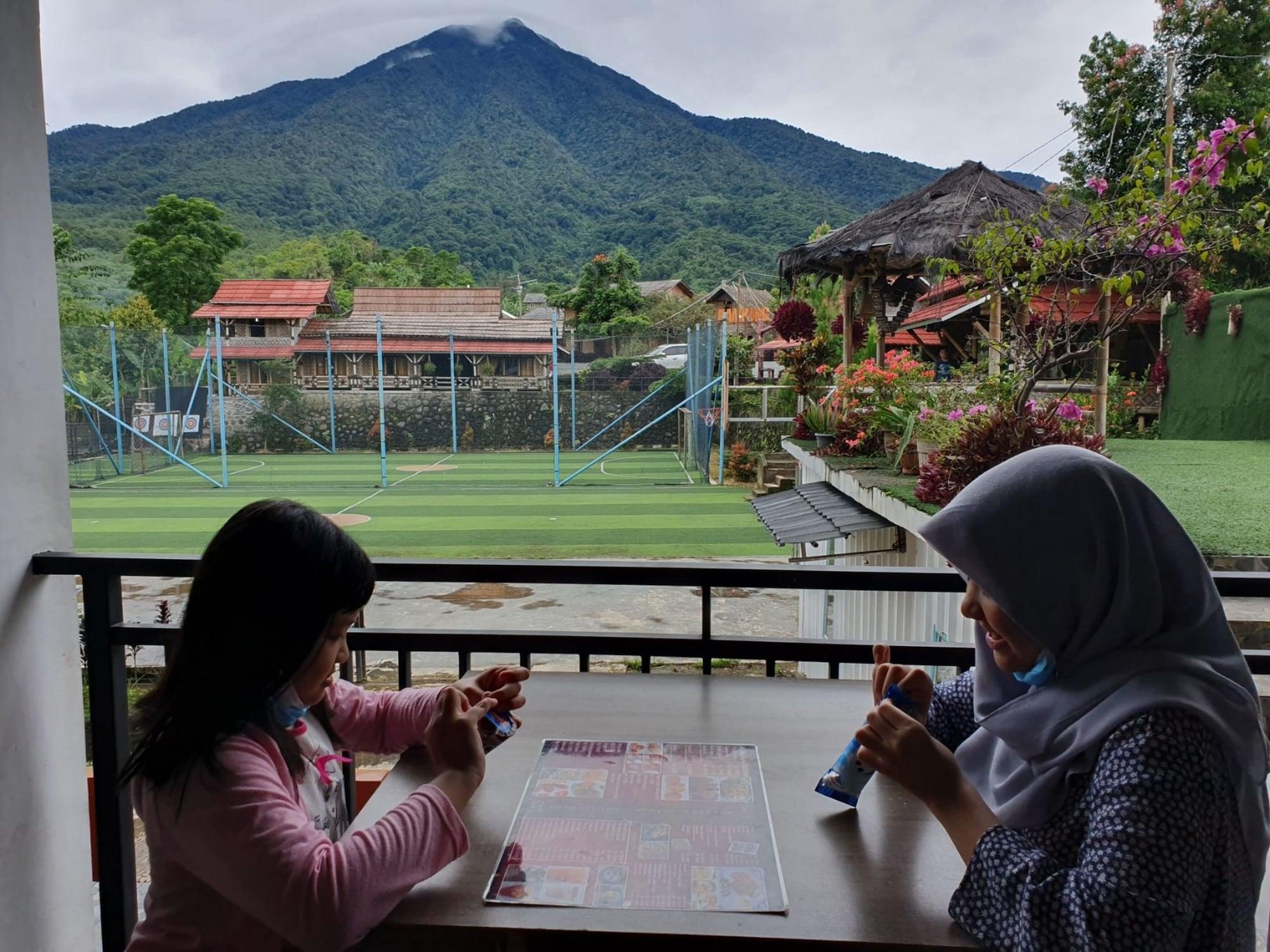 Kampung Istal