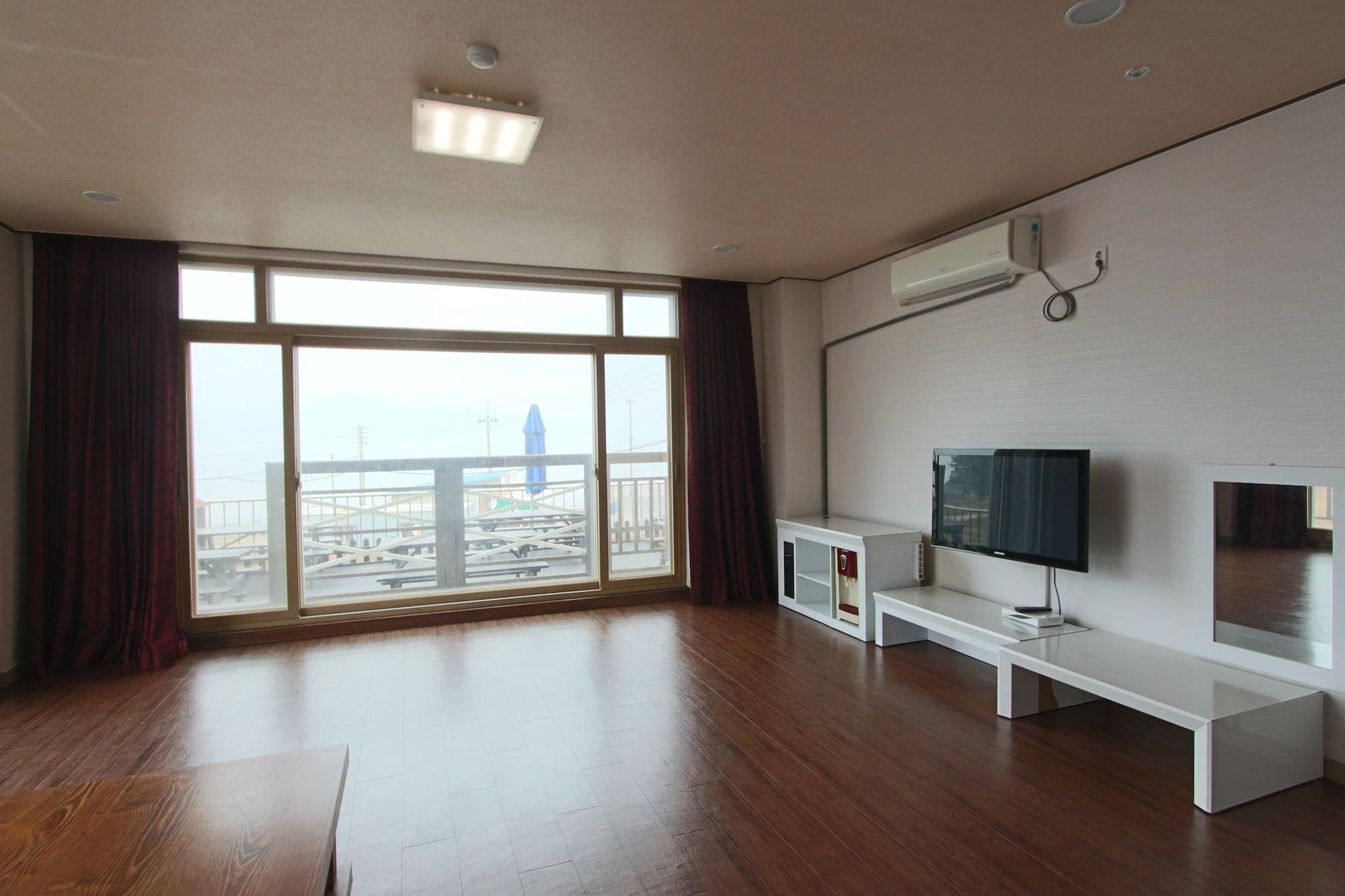 Ganghwado Four Season Pension
