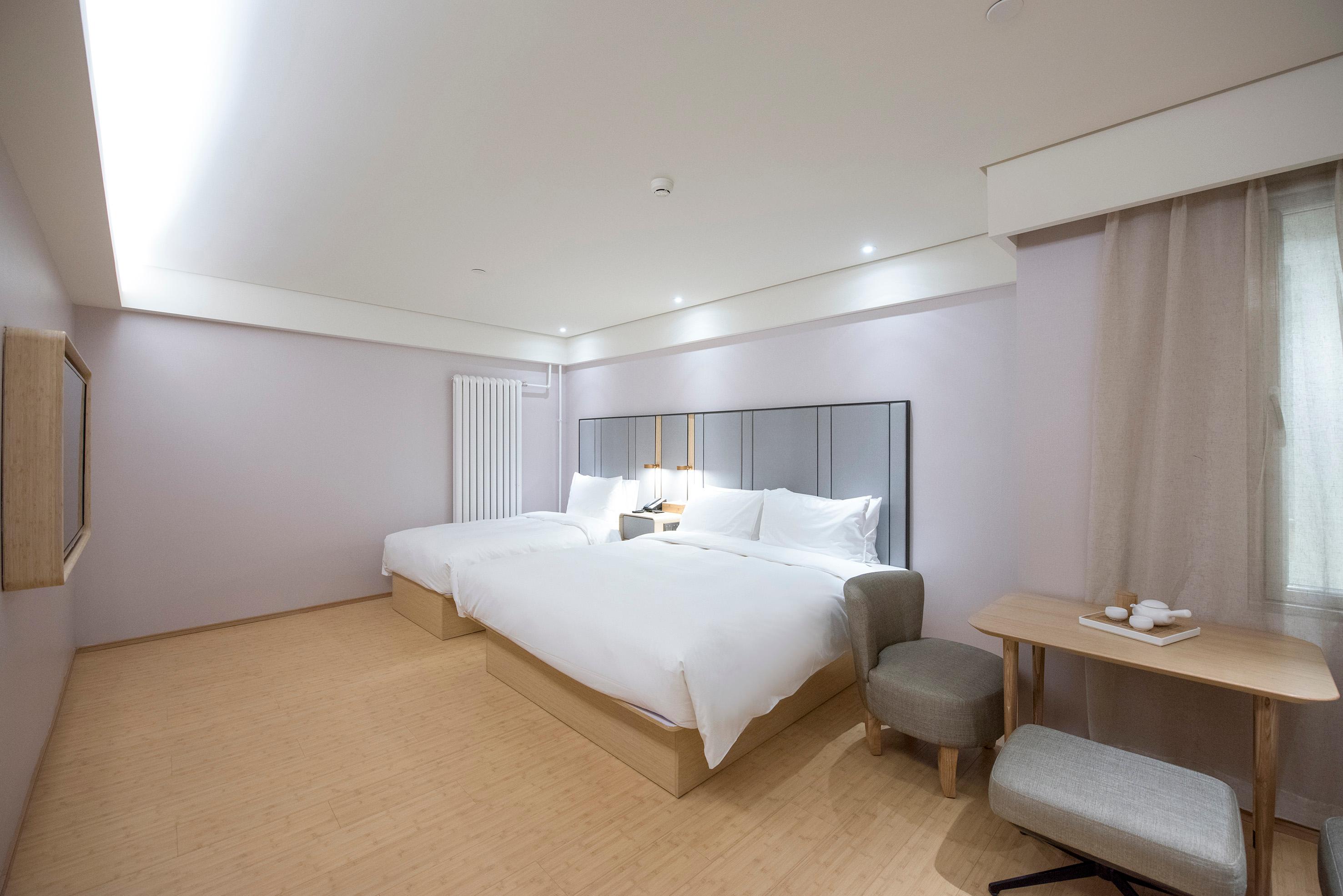 Ji Hotel (Beijing Bai Yun Guan)