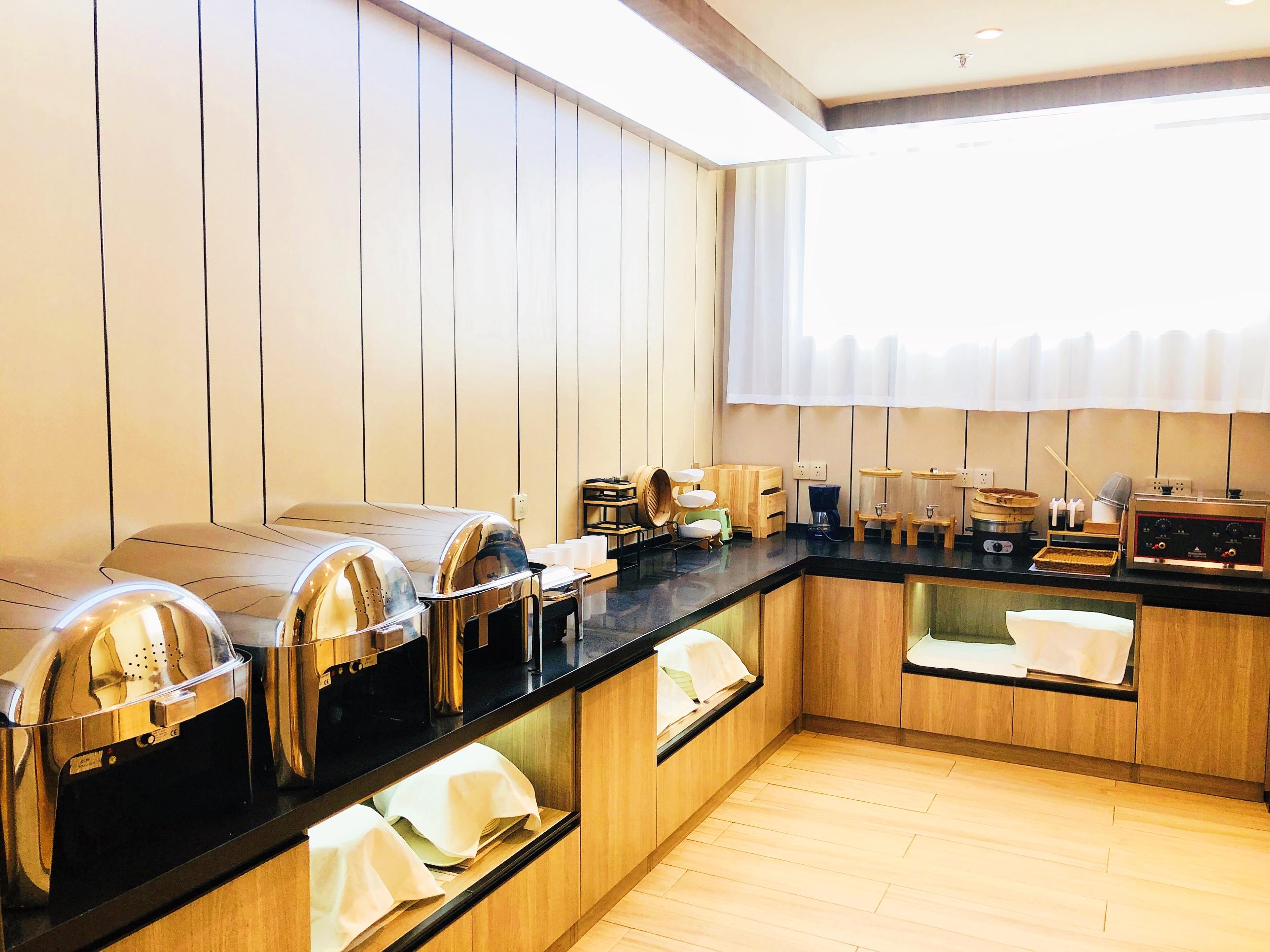 Hanting Hotel (Changzhi Bayi Square)
