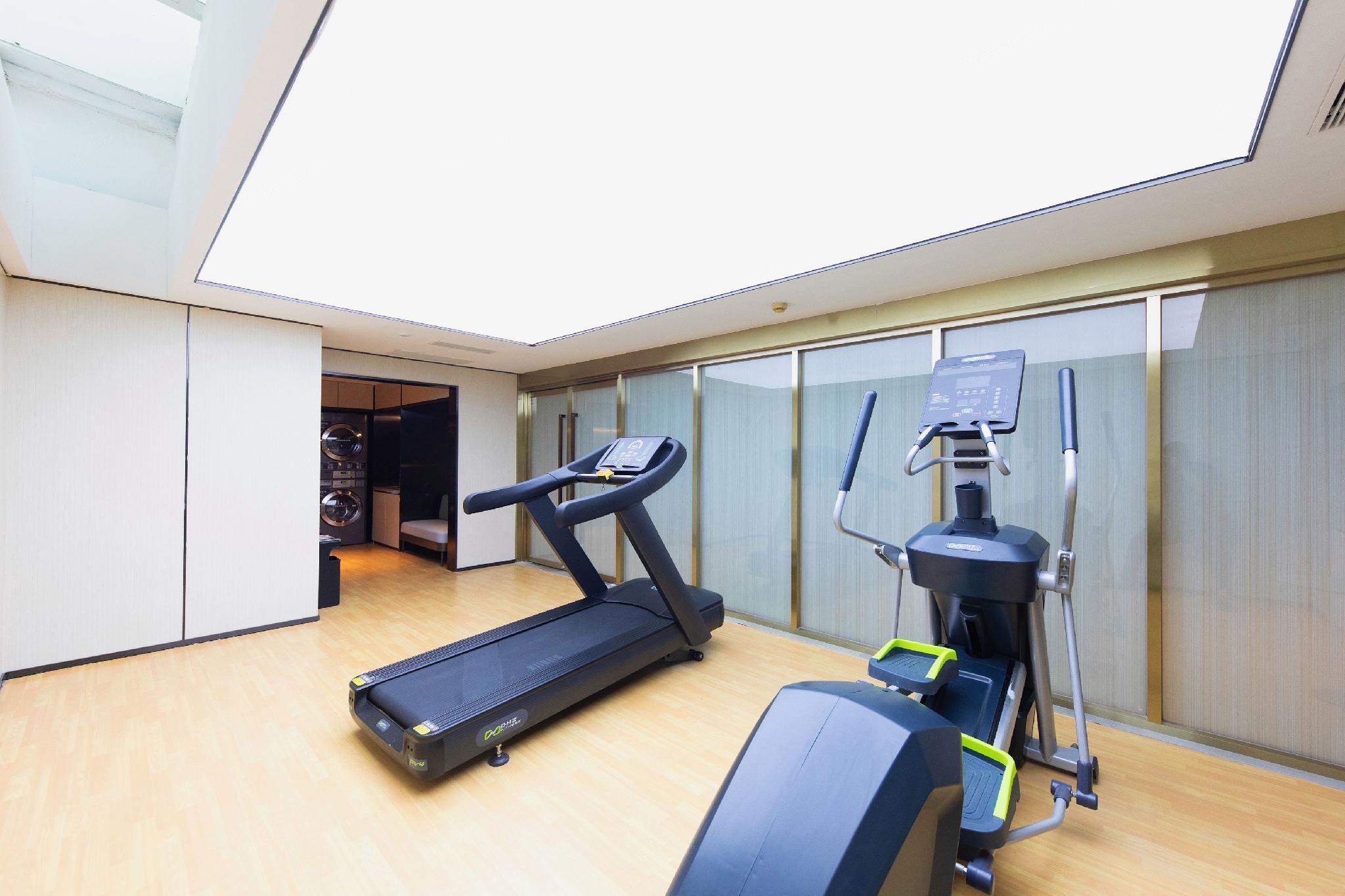 Ji Hotel (Jinan Baotu Spring North Gate)