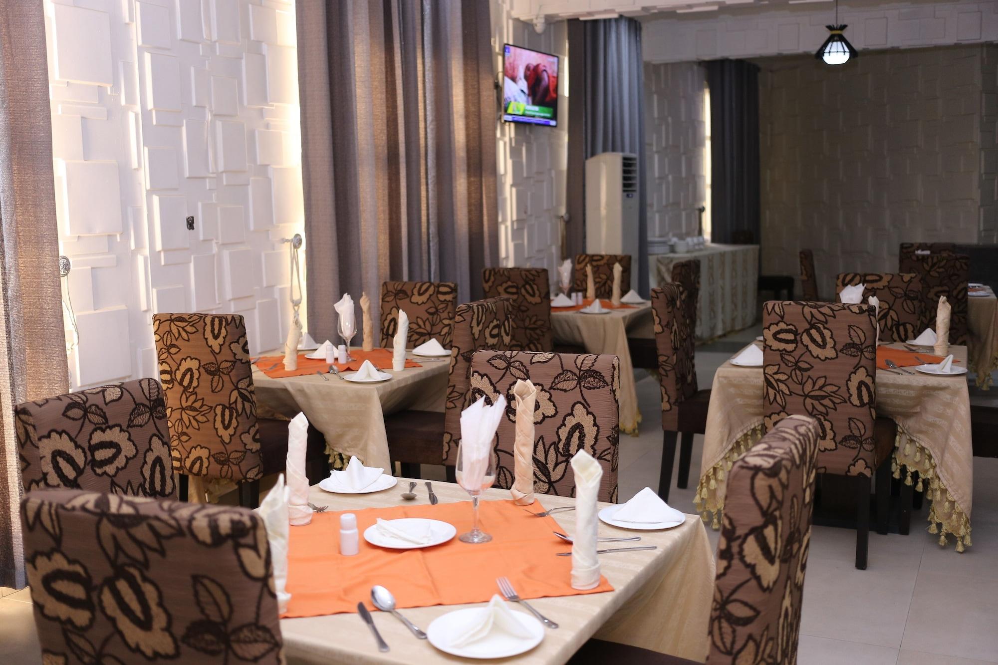 Aliz Ambruz Hotel