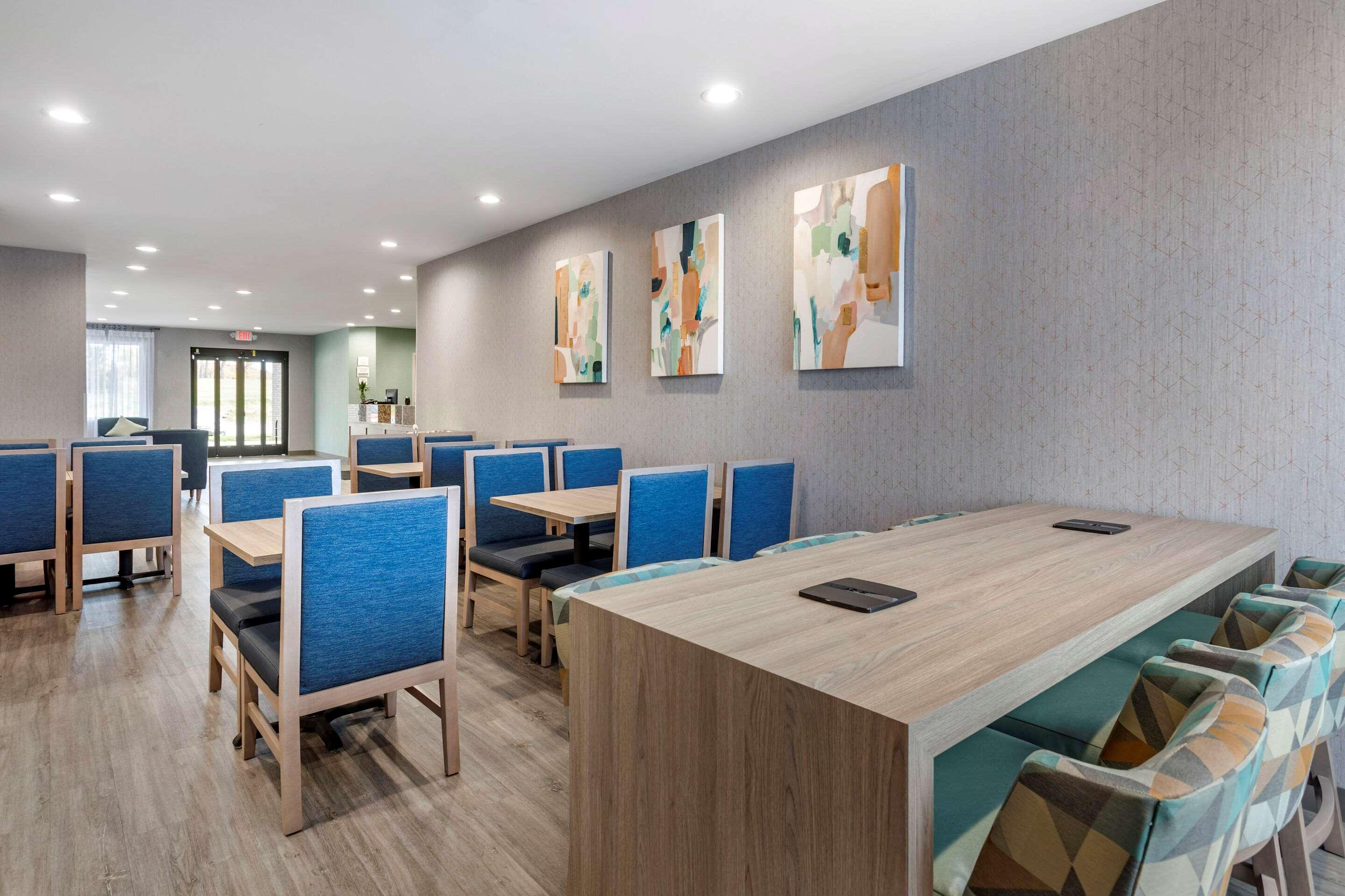 Quality Inn Lebanon Highway 109