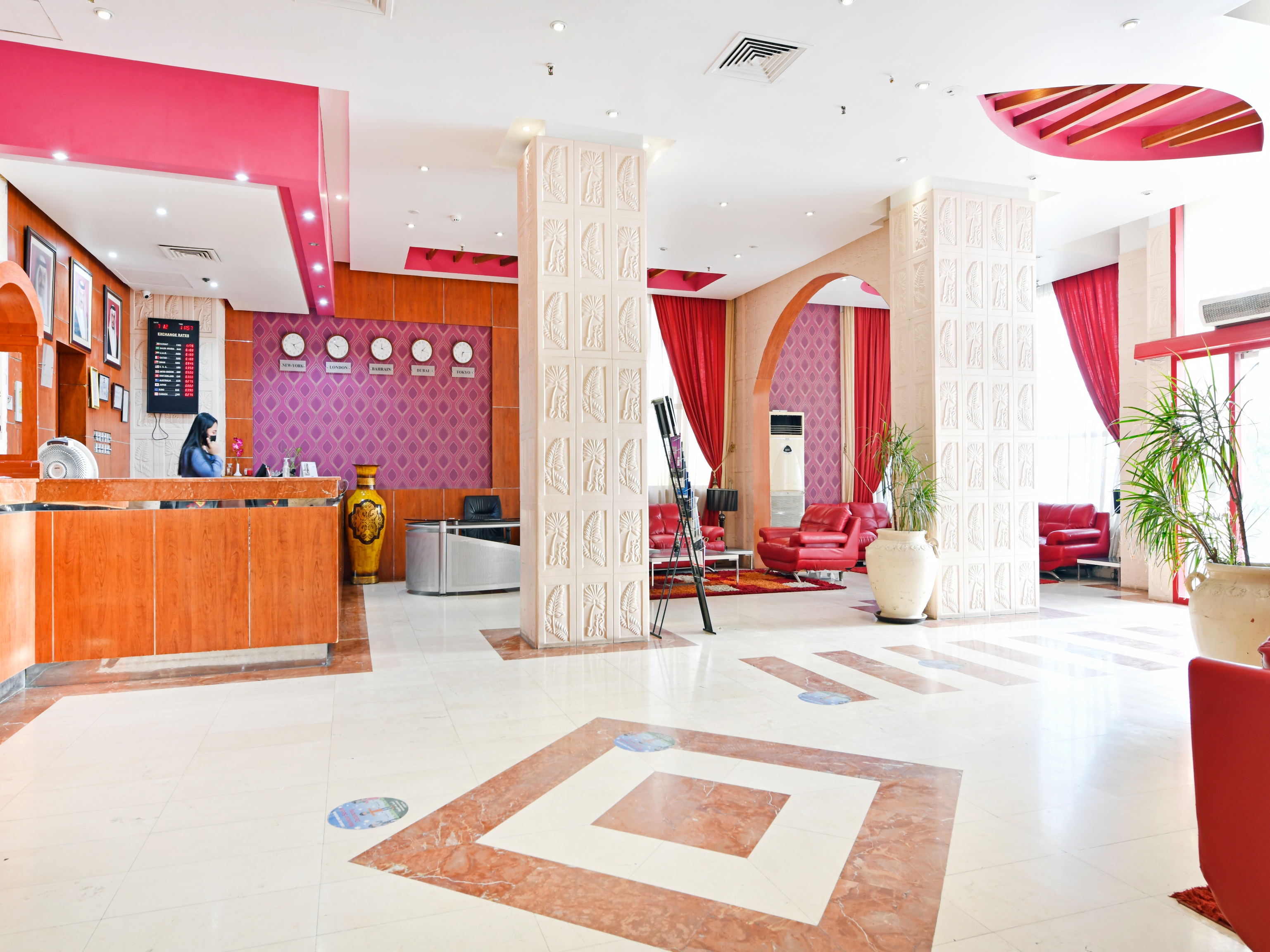 OYO 118 Revira Hotel