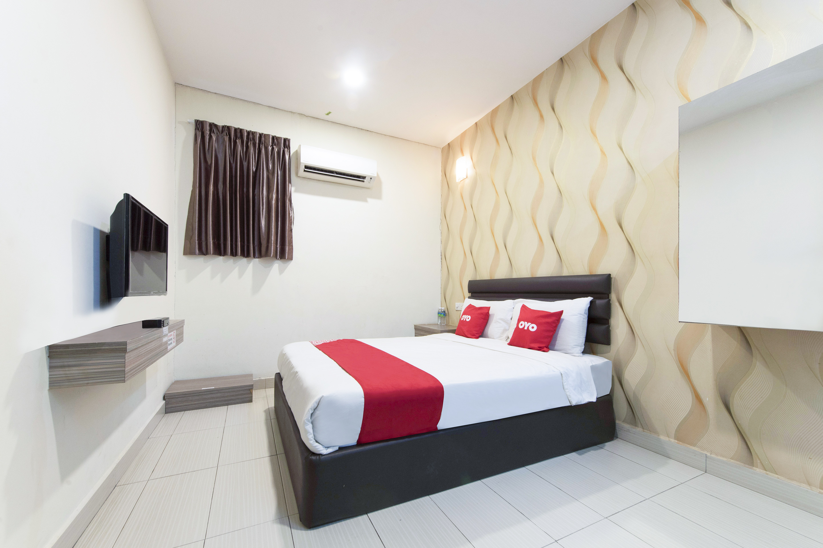 OYO 90385 H3 Hotel
