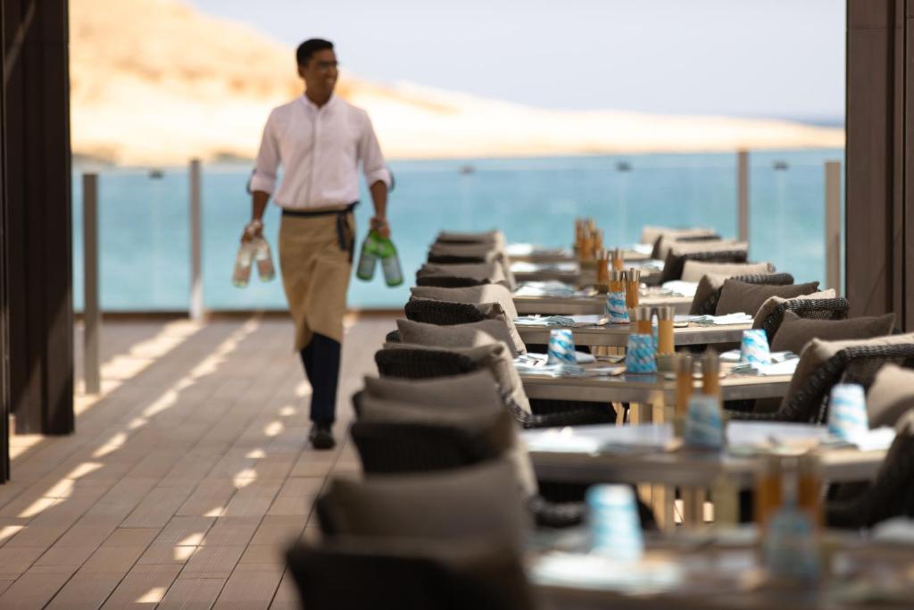Jumeirah Muscat Bay