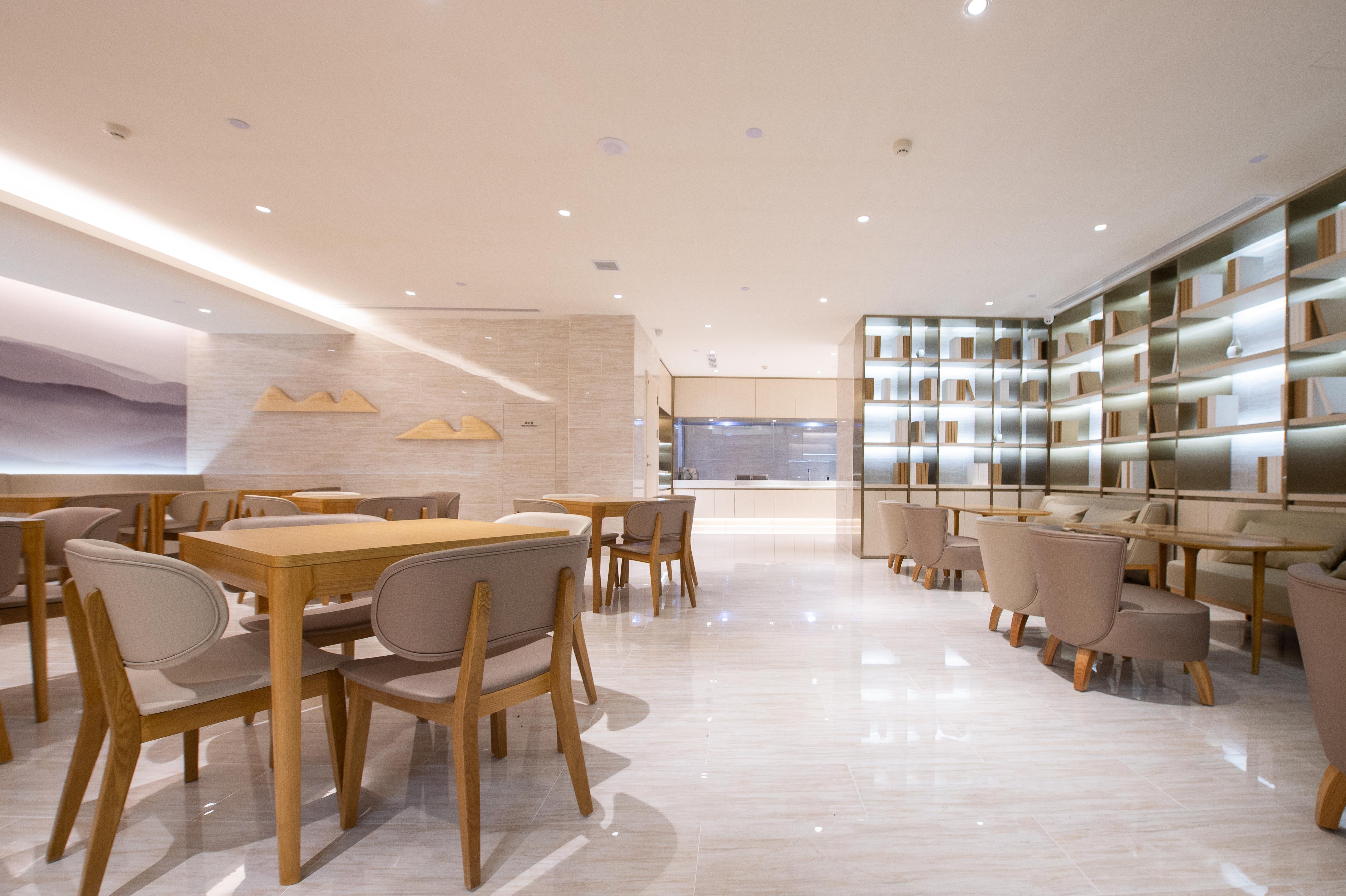 Ji Hotel (Changchun Railway Station)