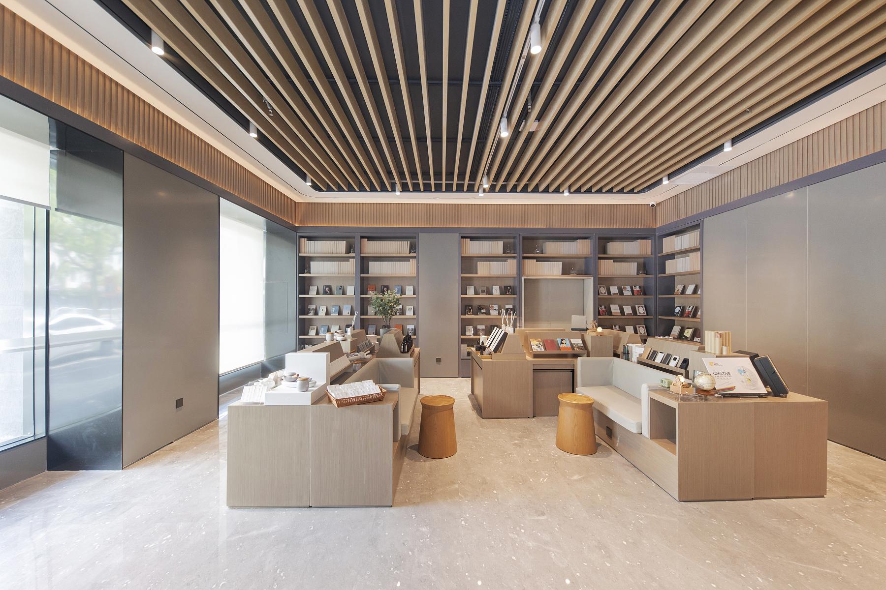 Ji Hotel (Yancheng North Golden Eagle Store)