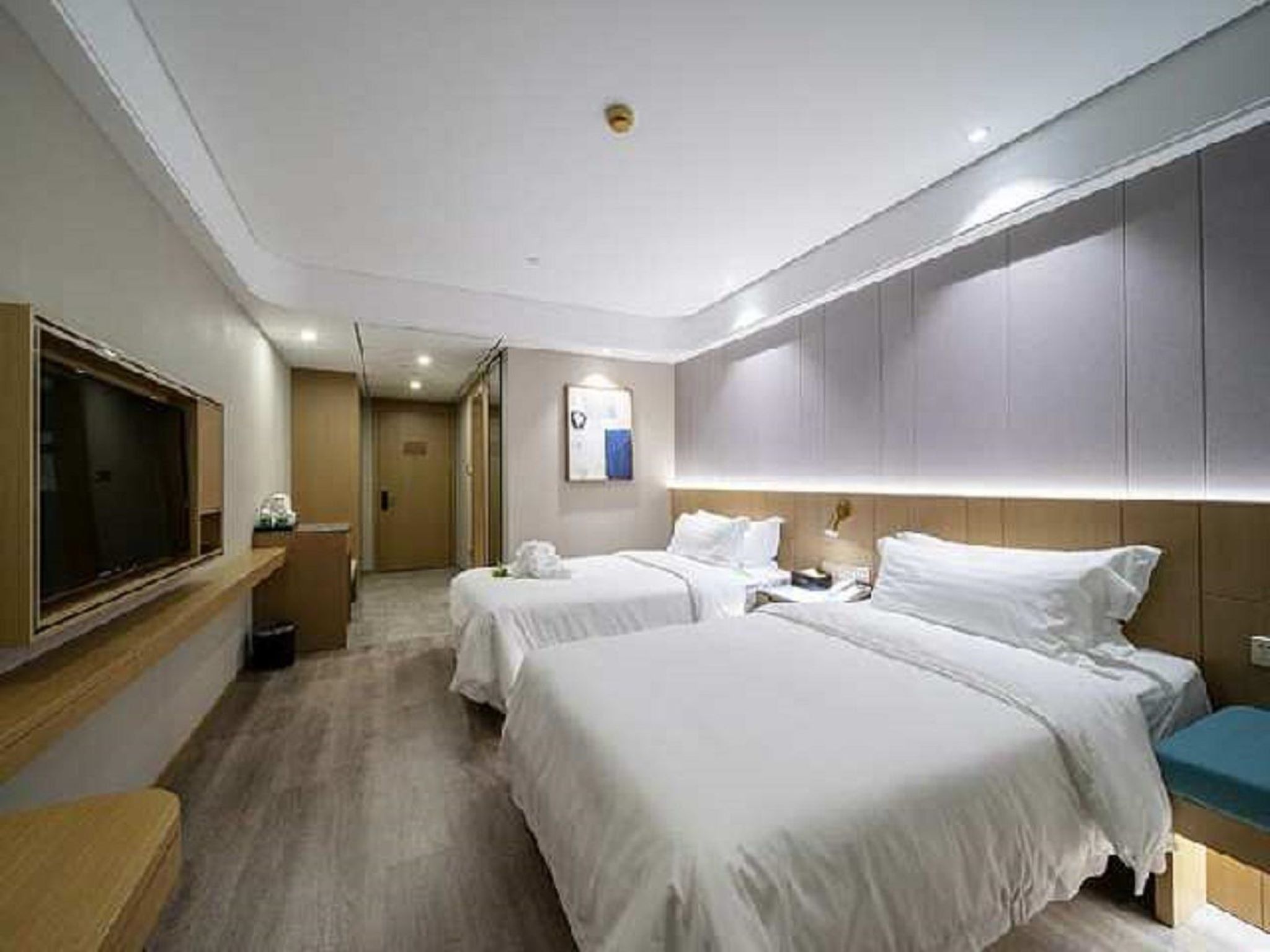 Elan Hotel (Nanjing Jiayu Jinma Road Metro)