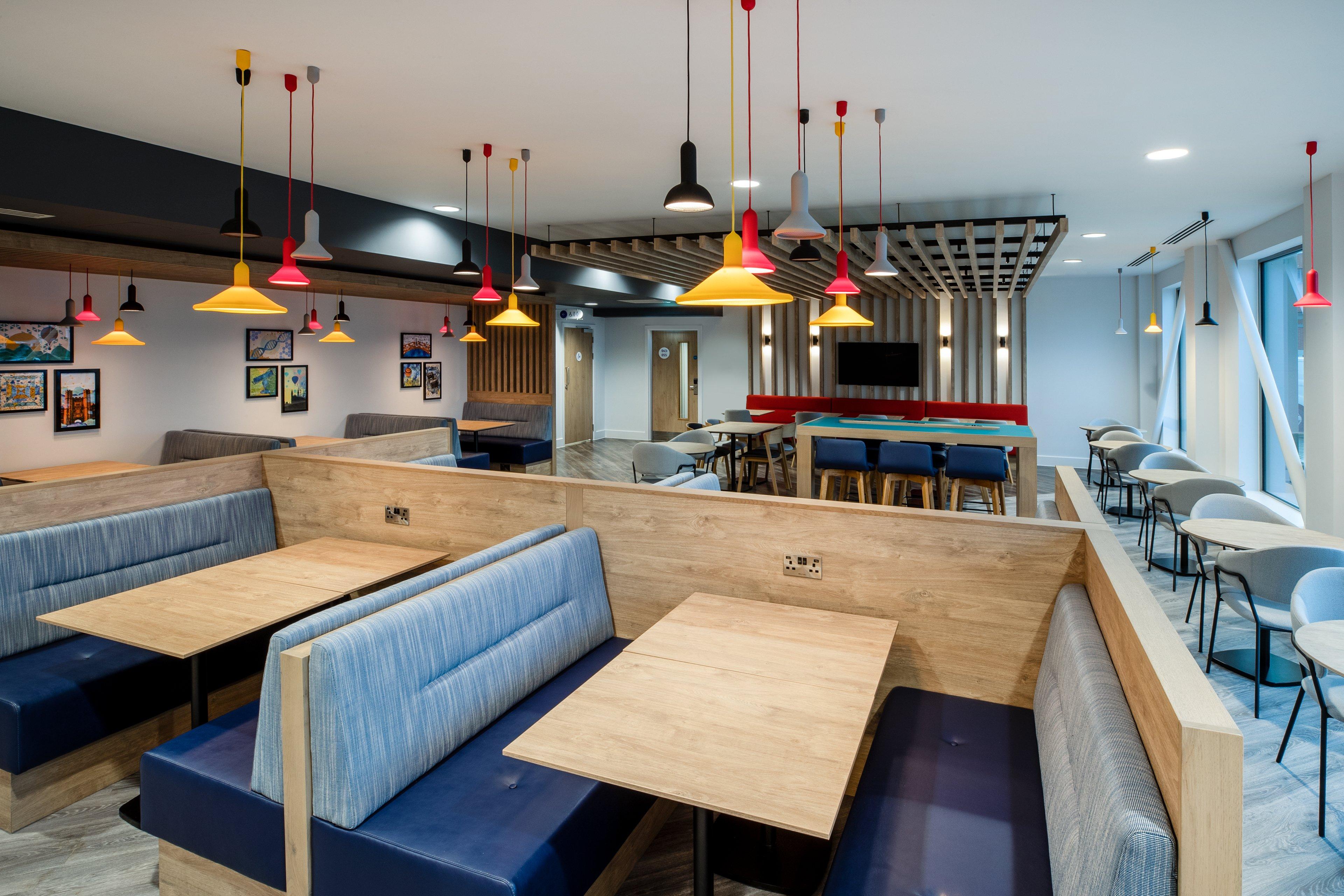Holiday Inn Express Cambridge West Cambourne