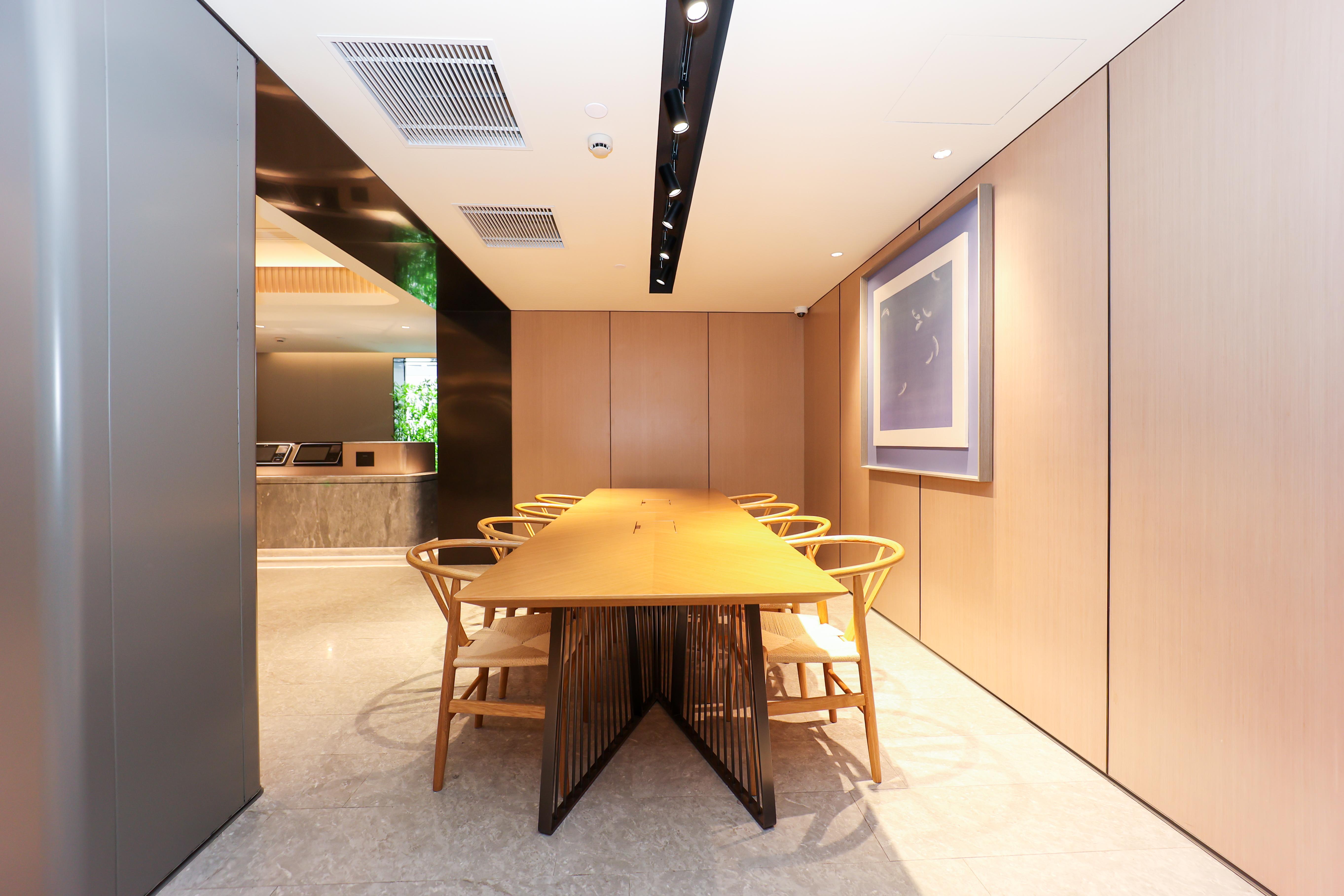 Ji Hotel Shanghai Xujiahui Caobao Road Subway Stat