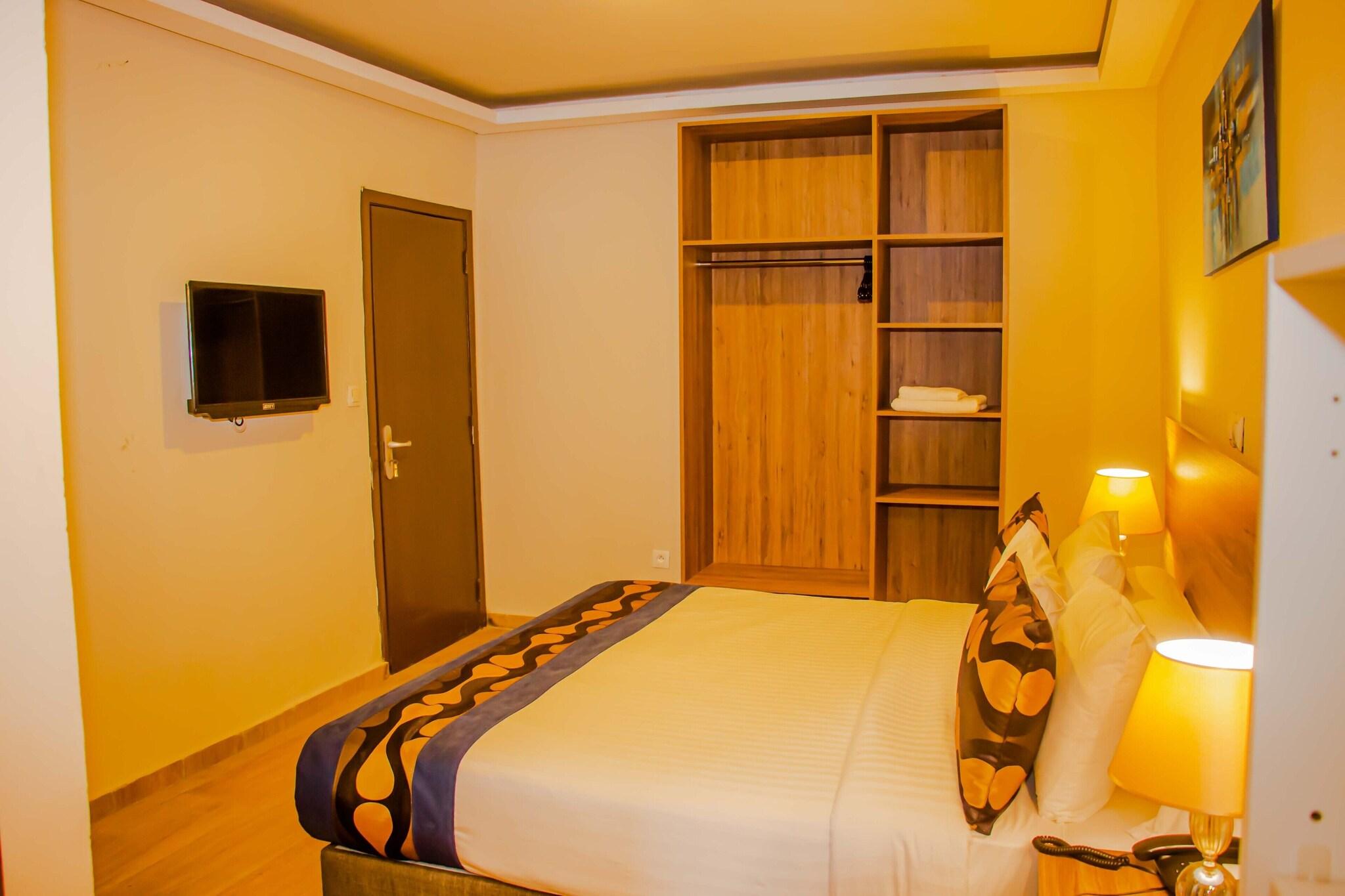 BlueBay Hotel Abidjan