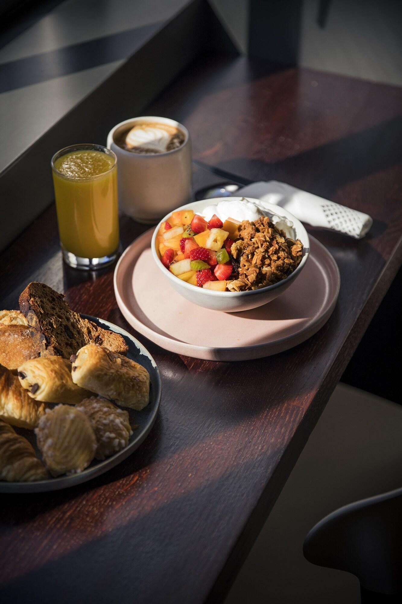 mk2 Hotel Paradiso by null