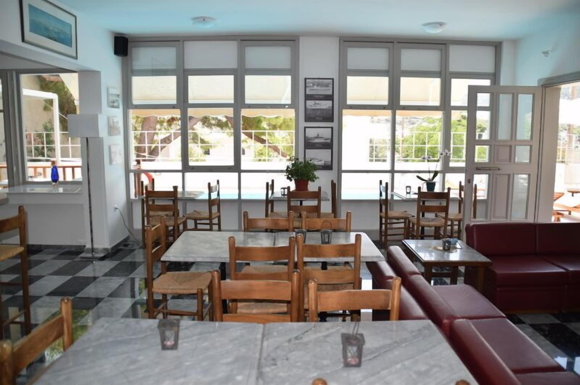 Erato Hotel