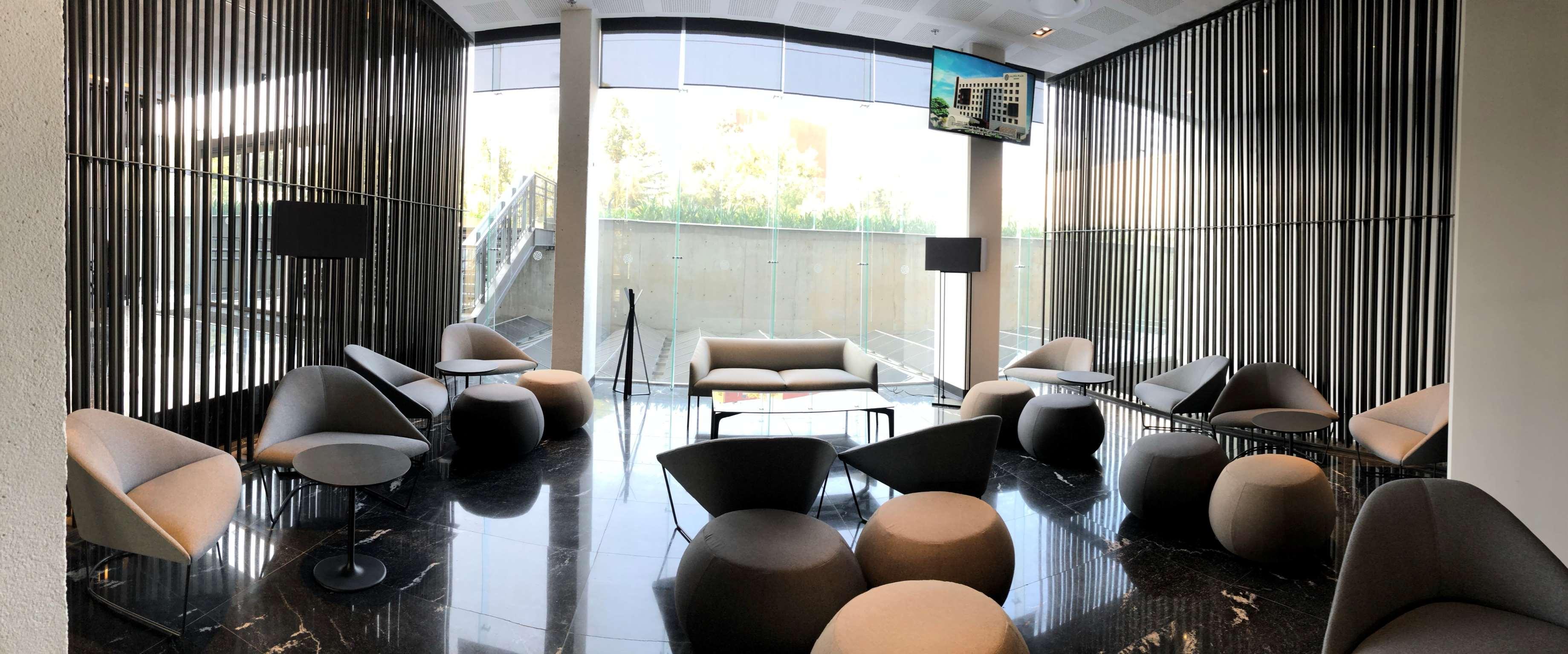 Galeria Plaza San Jeronimo