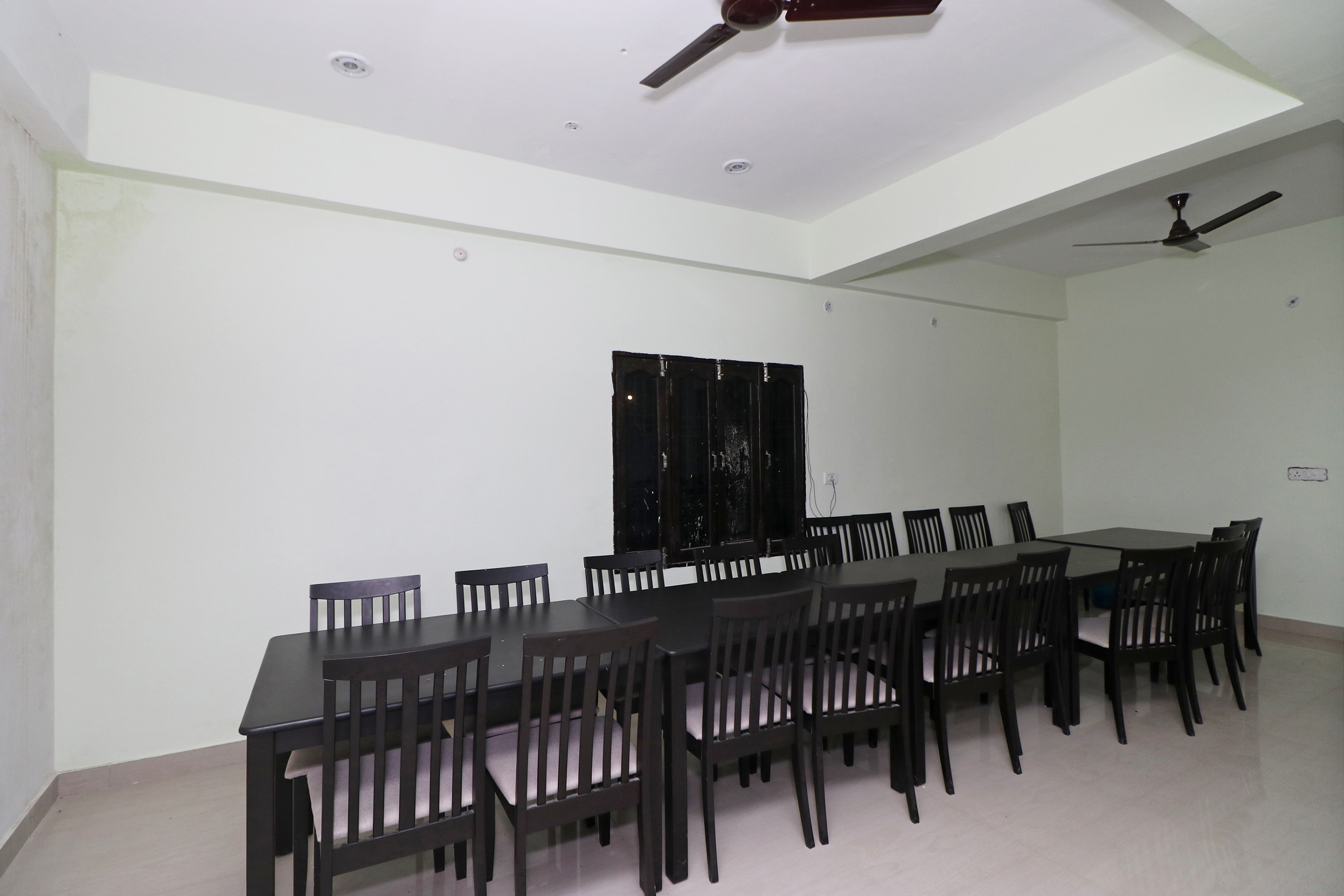 OYO Flagship 77427 Yug Residency