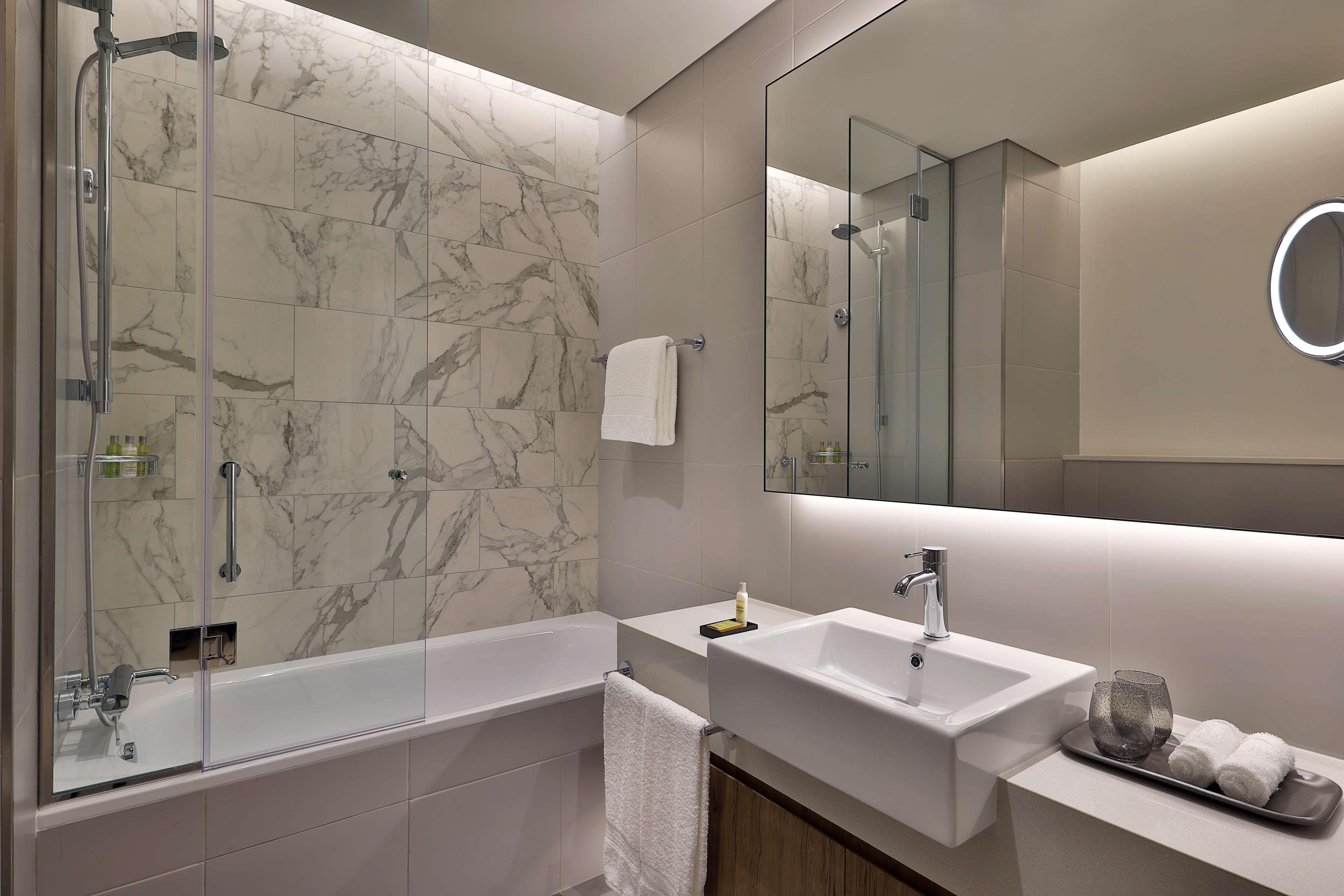 DoubleTree by Hilton Abu Dhabi Yas Island Residenc