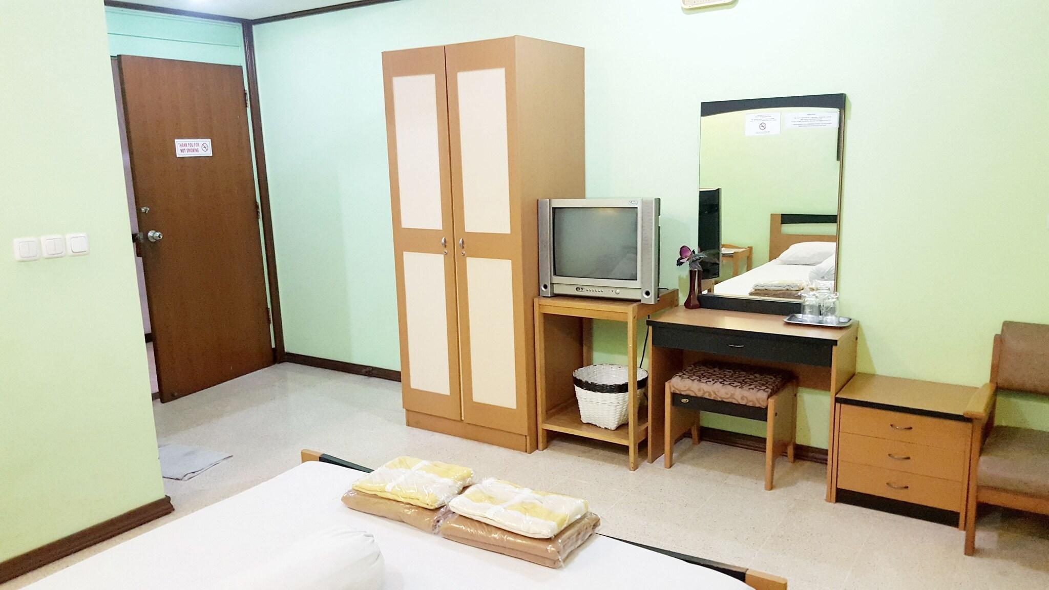 91015 Pondok Asri Family Guest House Syariah