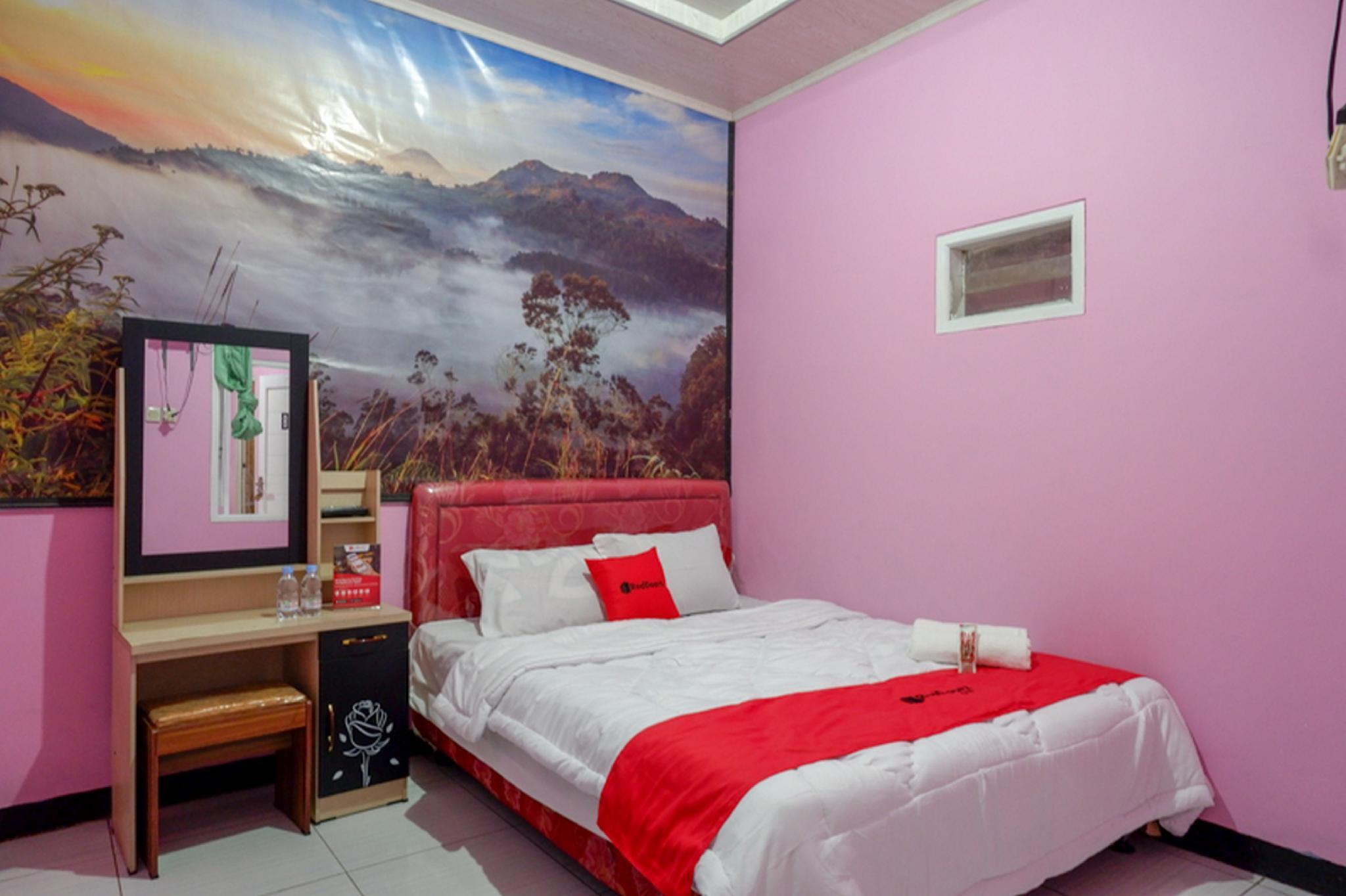 Exterior & Views 2, Formerly RedDoorz Syariah near Telaga Warna Dieng, Wonosobo
