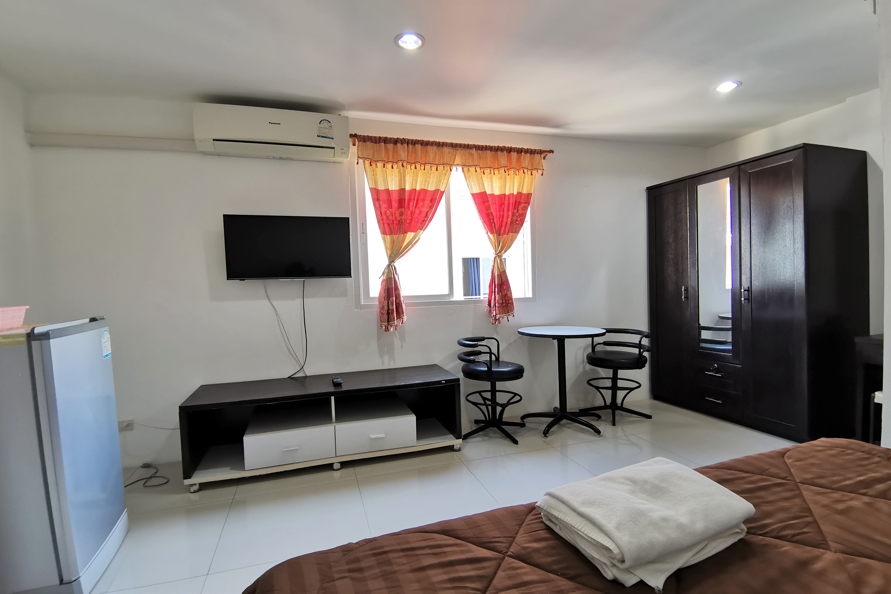Sure Guesthouse by ZUZU