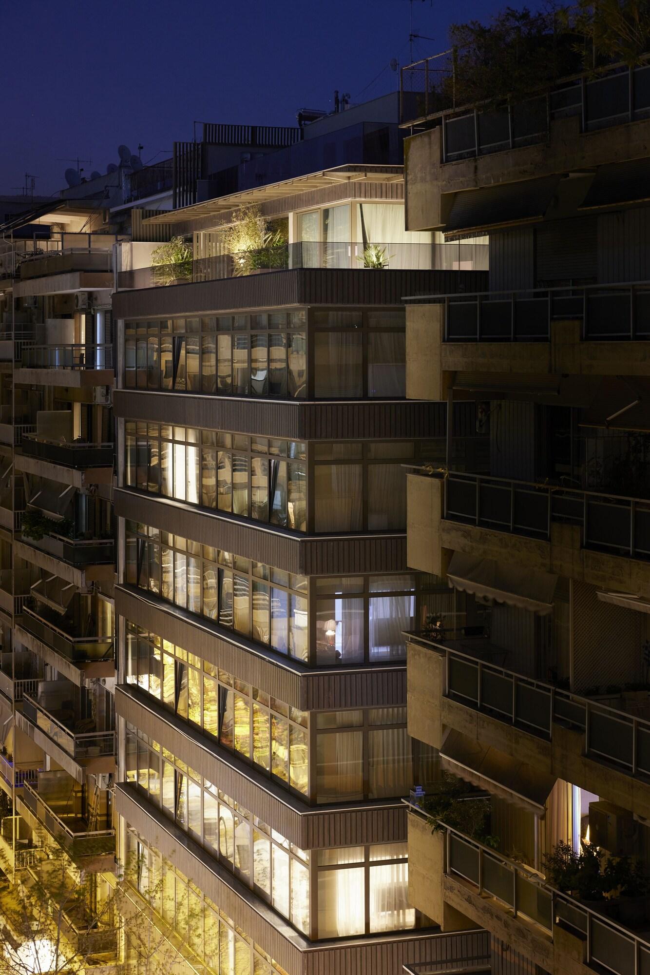 Teight Hotel - photo