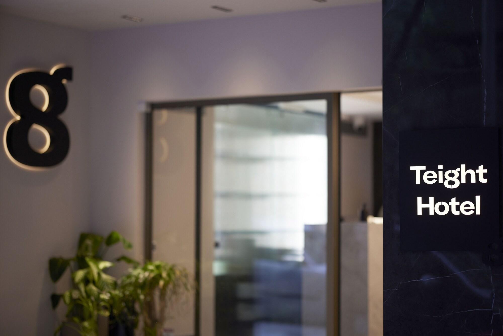 Teight Hotel - photo