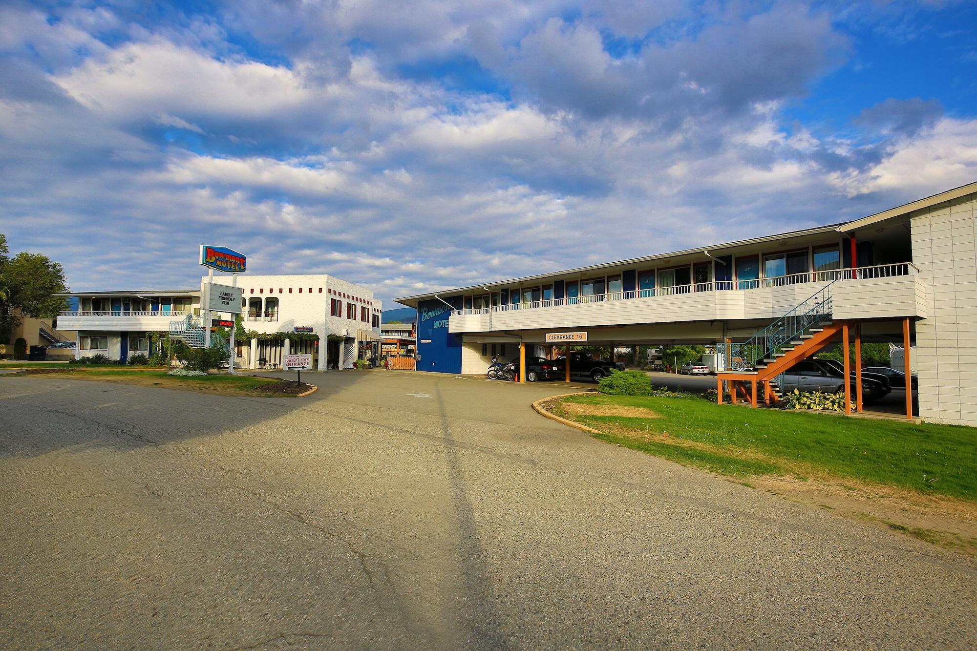 Bowmont Motel by null