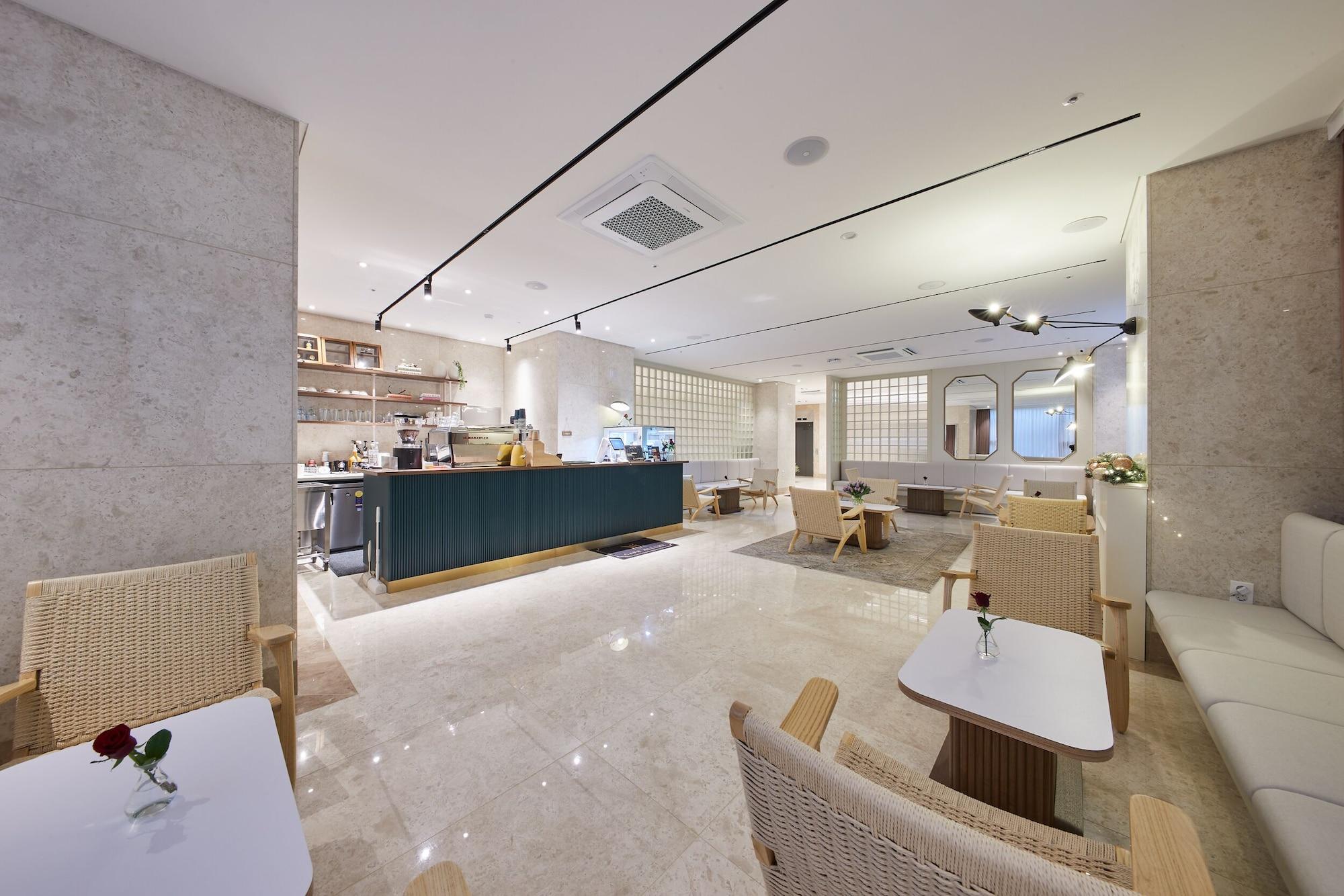 H1 Hotel