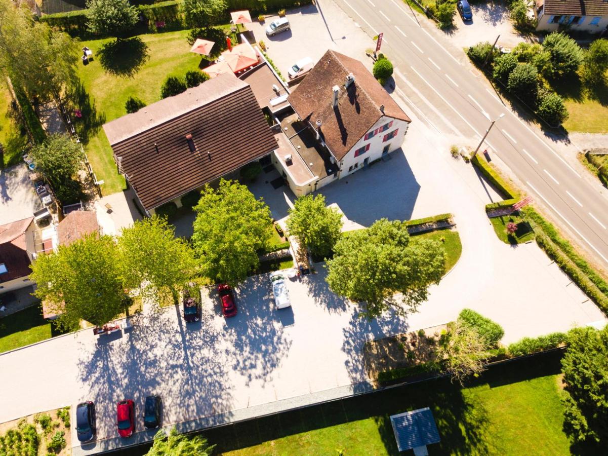 Logis Auberge de Chavannes by null