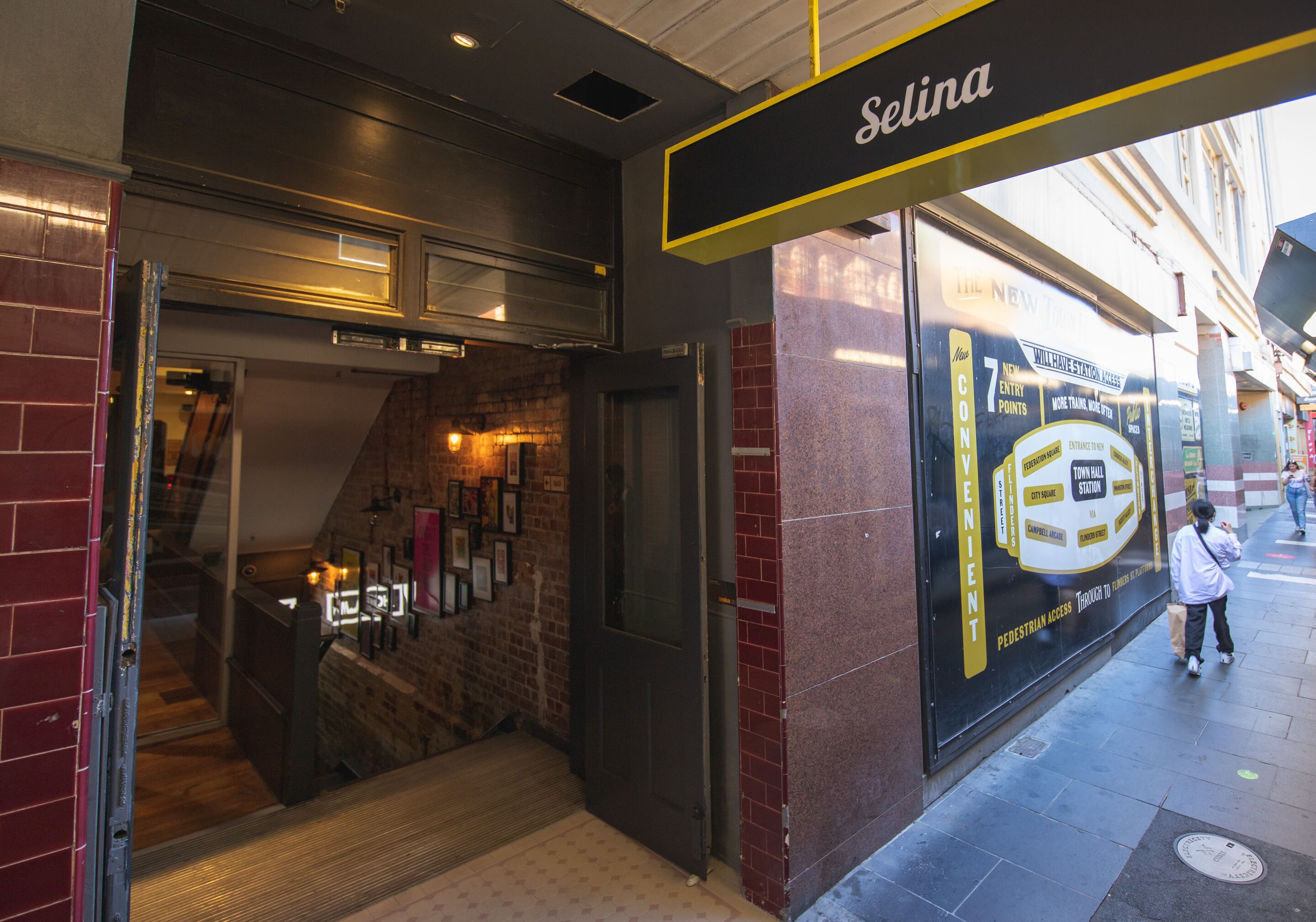 Bounce Melbourne (formerly Roamer) by null