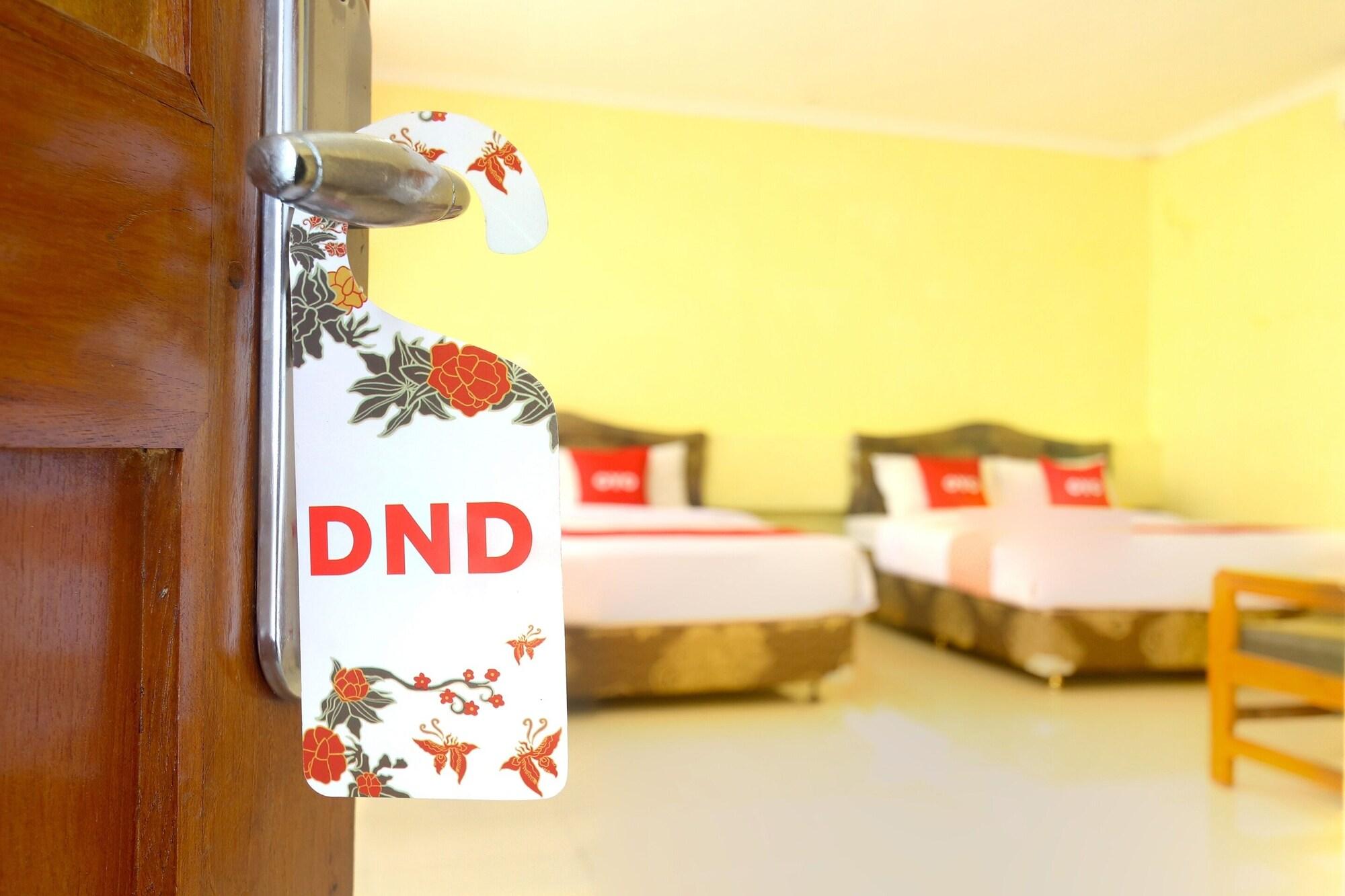 Pakem Sari Hotel & Convetion