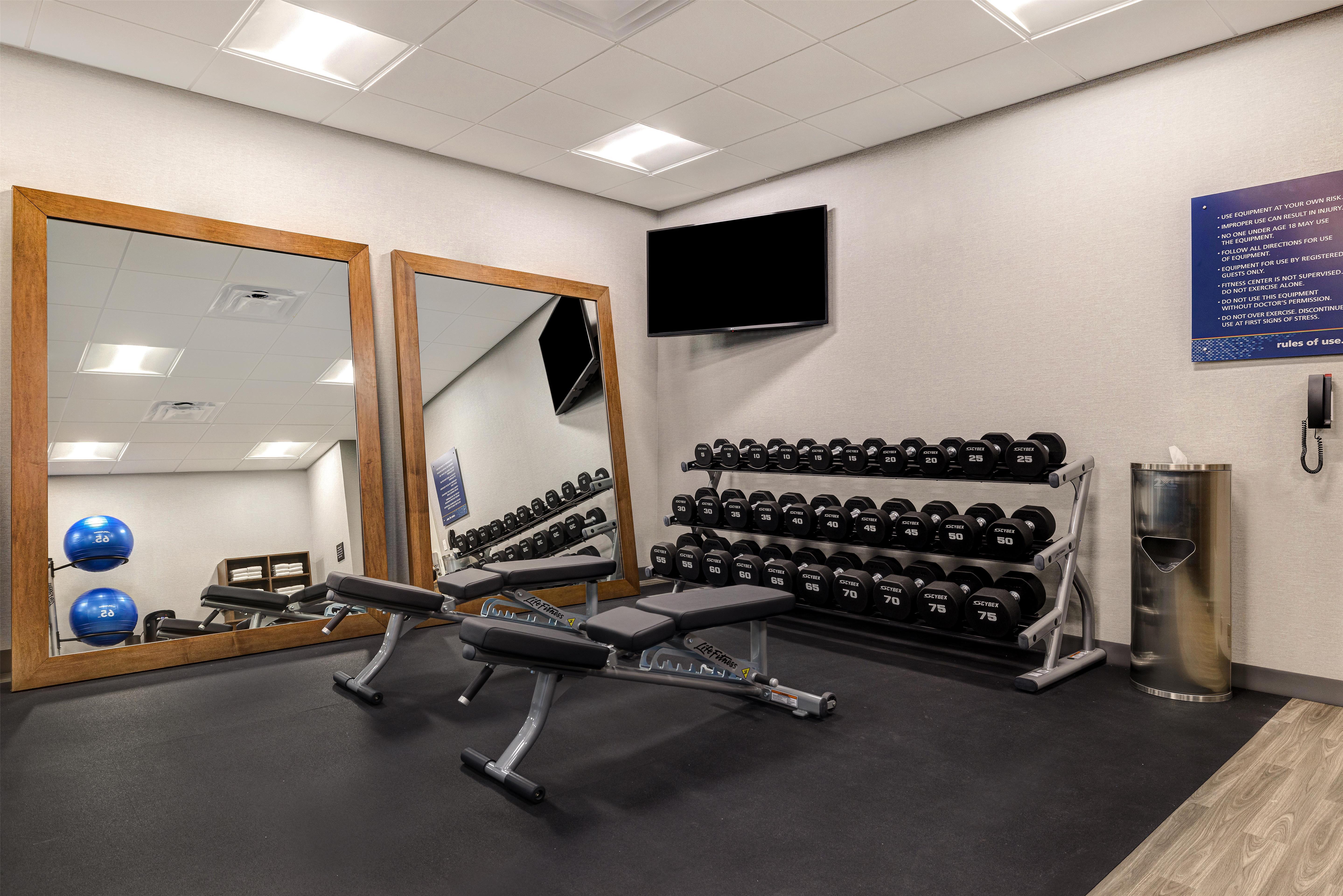 Hampton Inn & Suites Marina