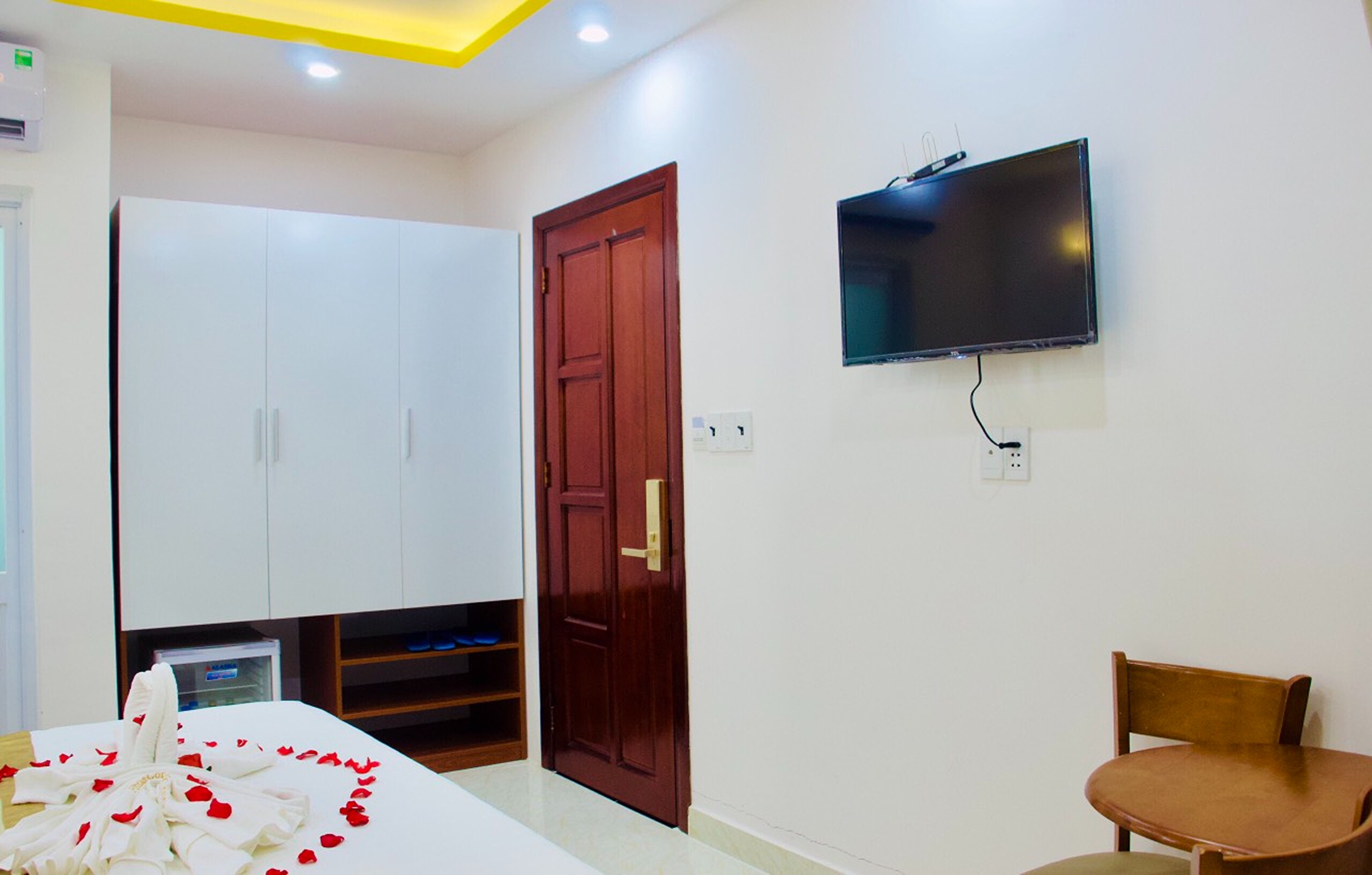 Phuc Con Son Hotel by ZUZU