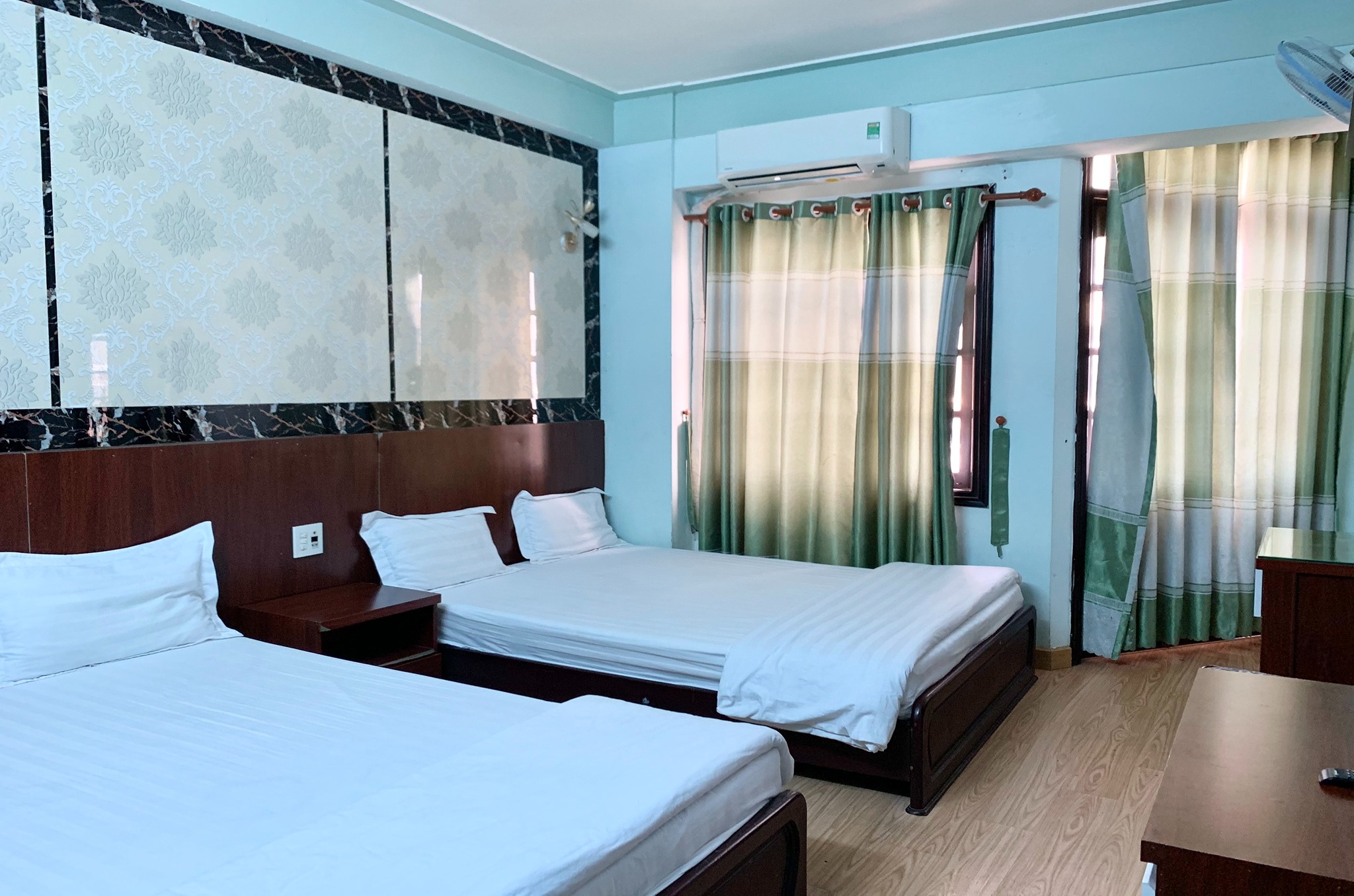Thien Phuc Hotel by ZUZU