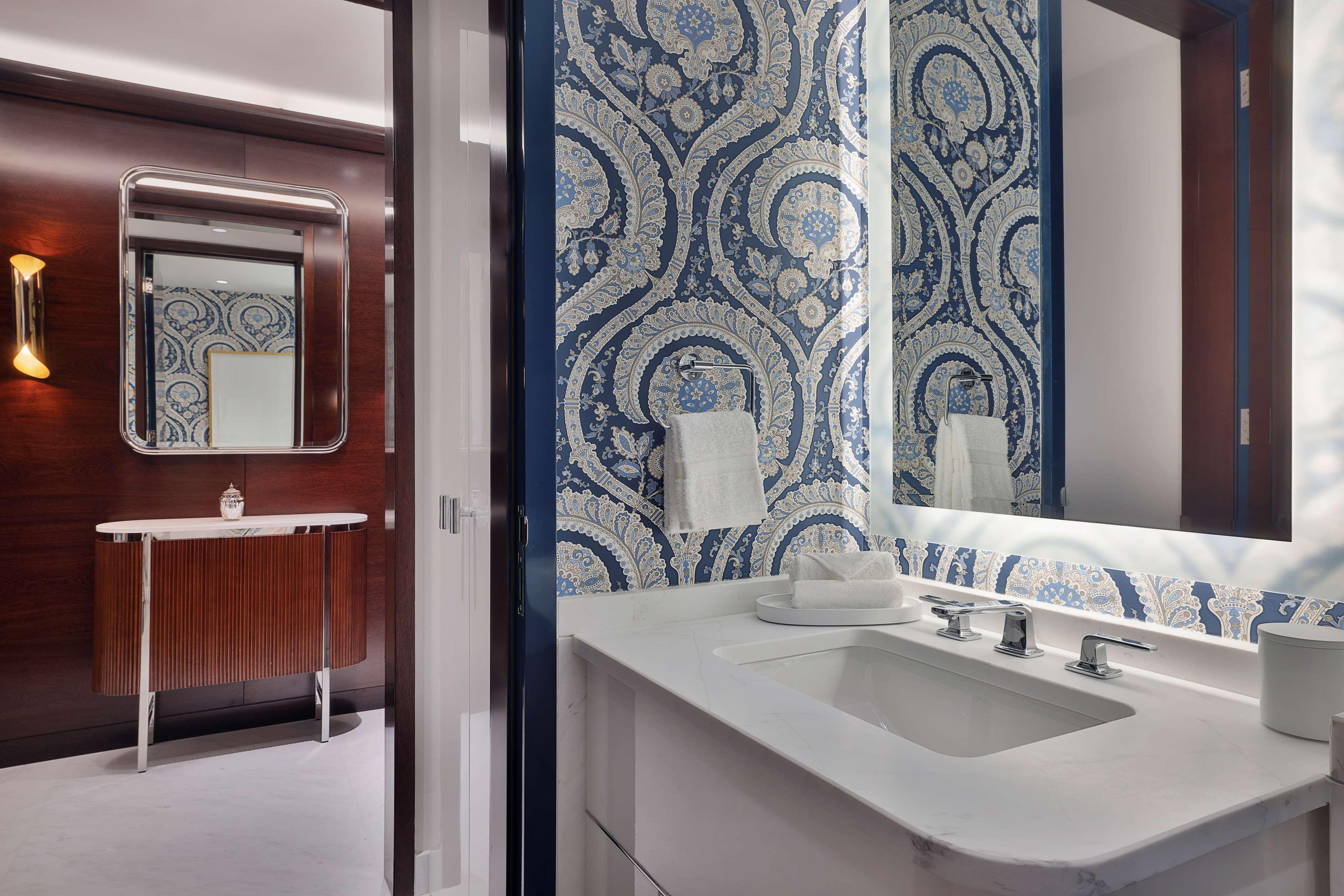 Waldorf Astoria Lusail