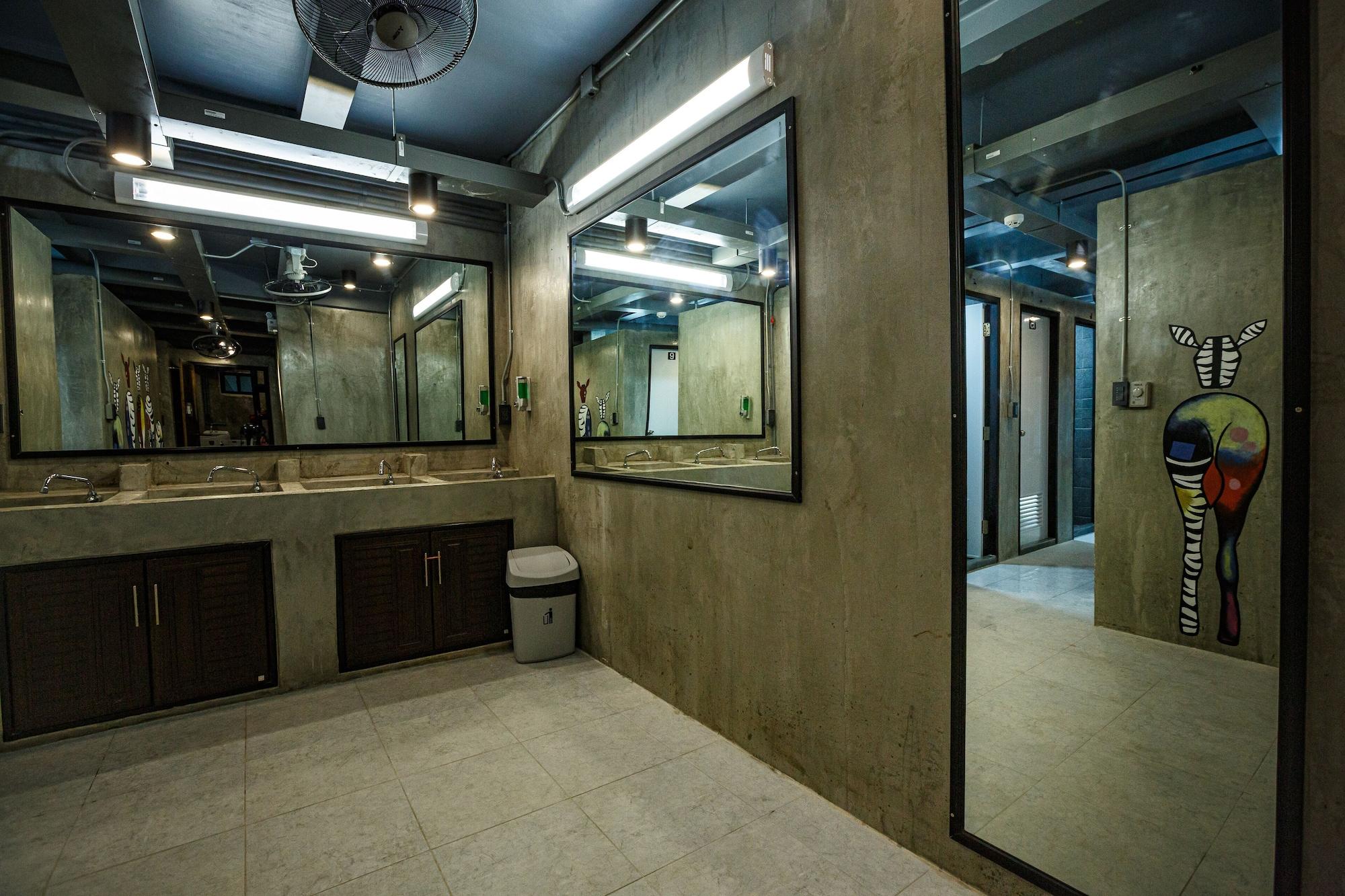 Episode 11 Hostel