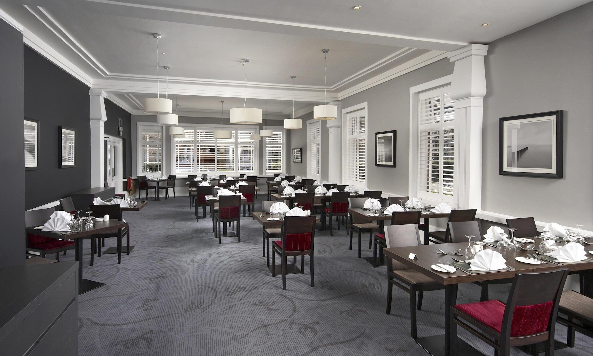 Caledonian New Southlands Hotel
