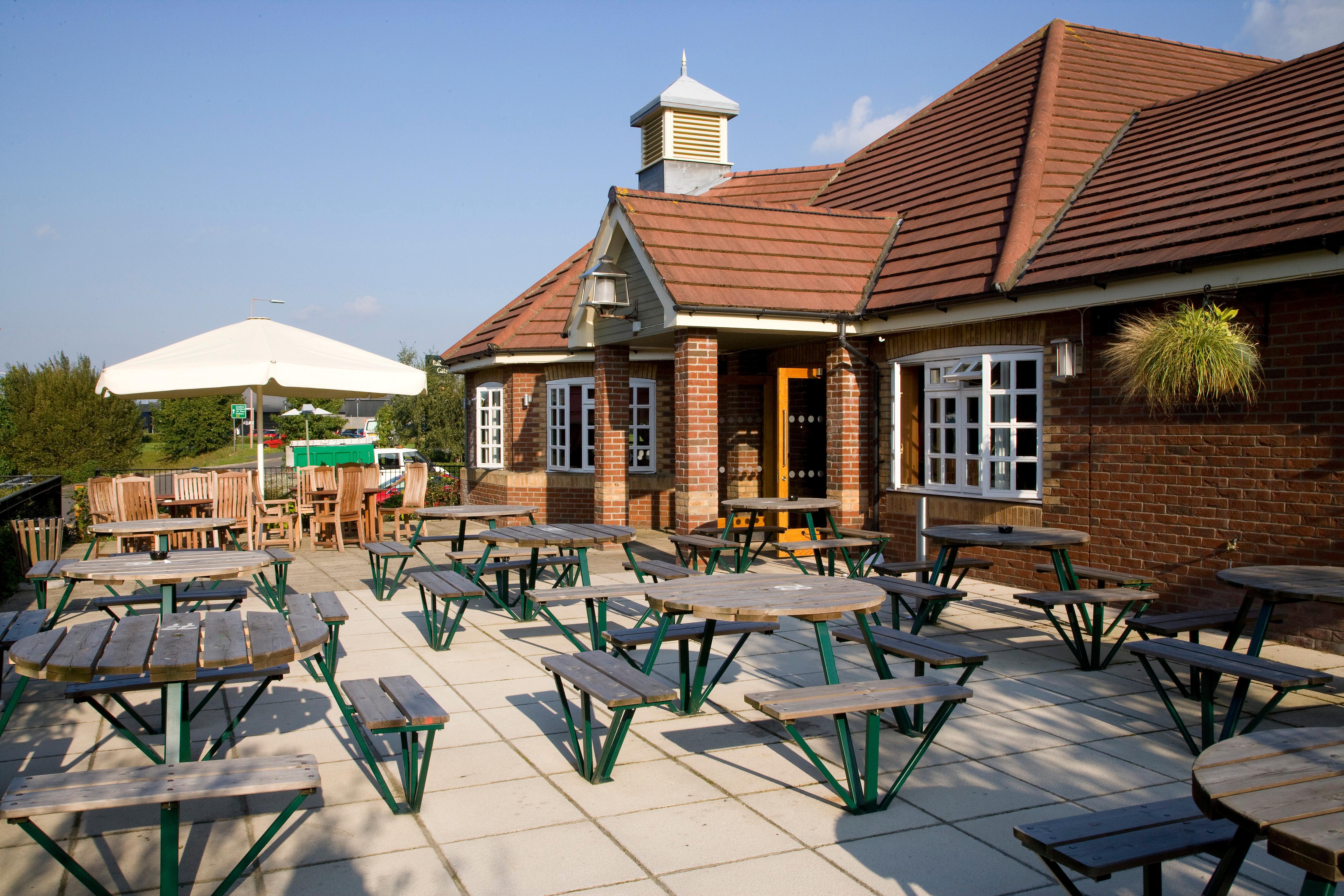Premier Inn Colchester - A12